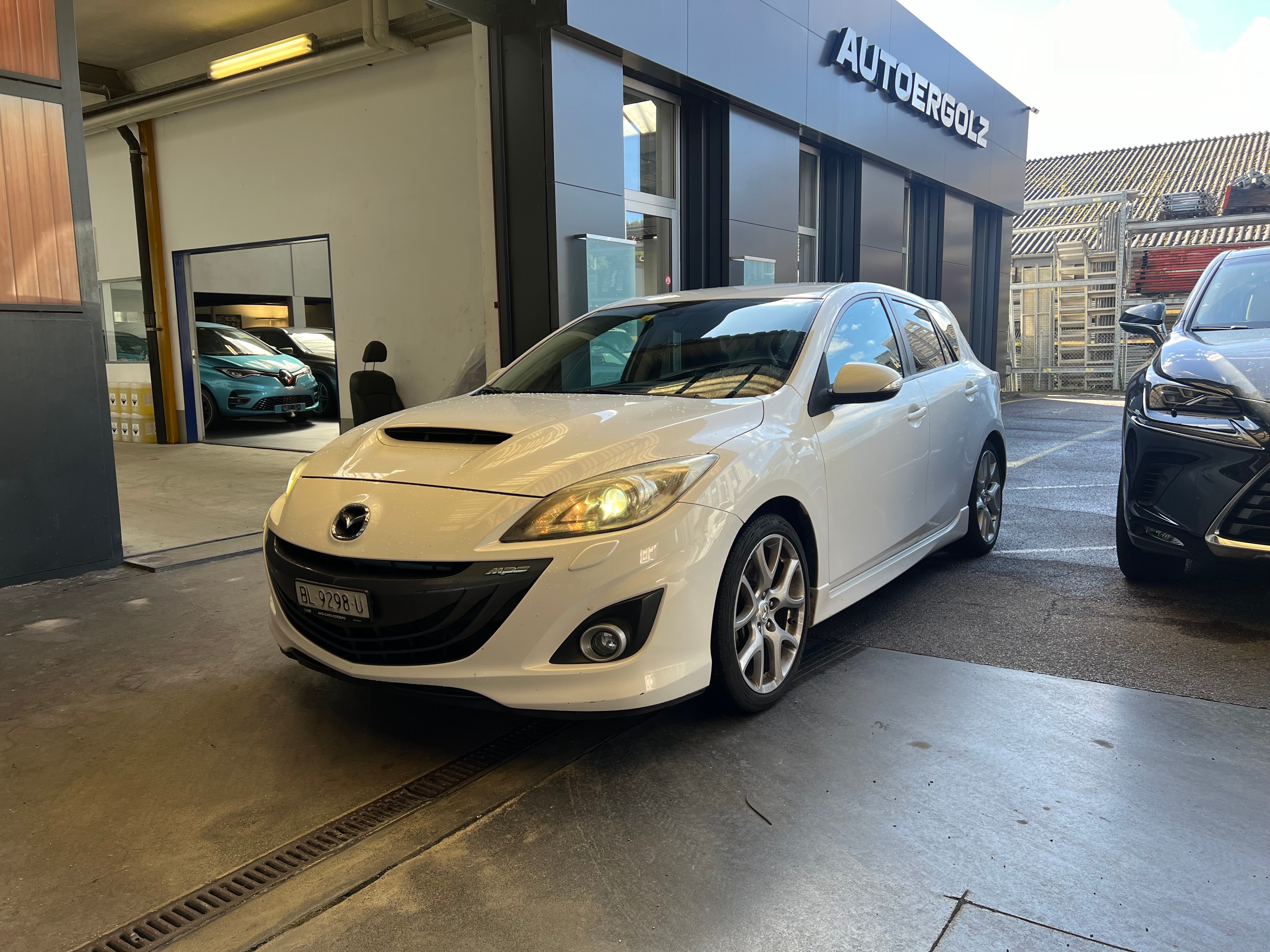 MAZDA 3 2.3 16V DISI Turbo MPS