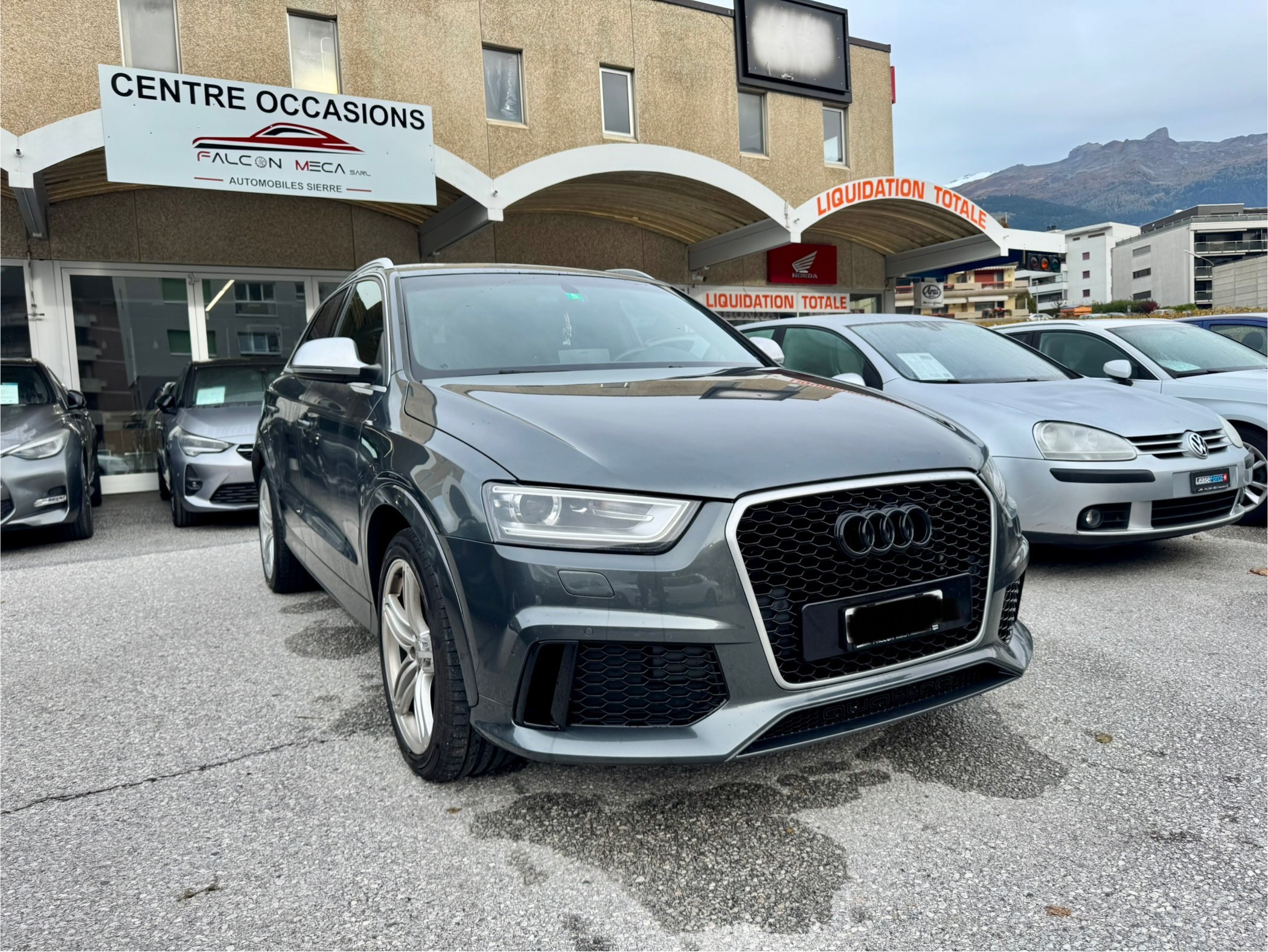 AUDI RS Q3 2.5 TFSI quattro S-tronic