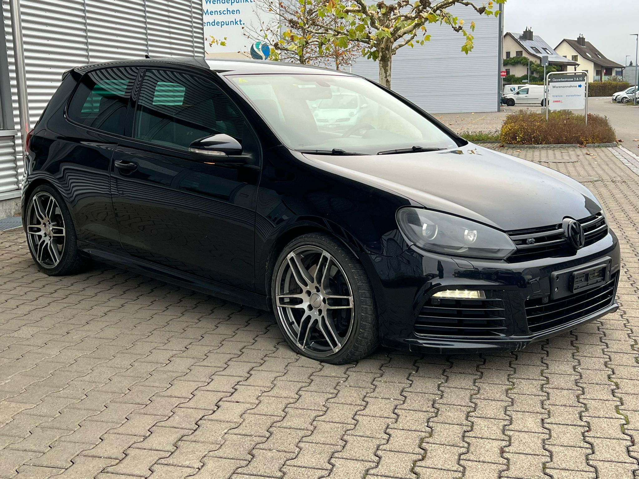 VW GOLF