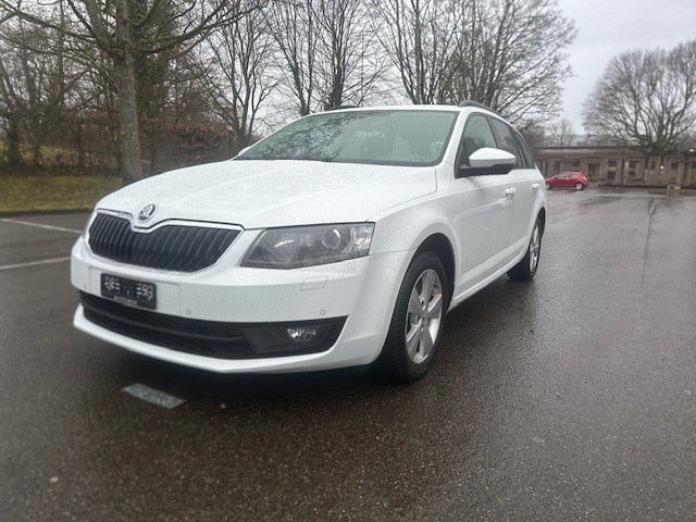 SKODA Octavia Combi 2.0 TDI Style 4x4 DSG