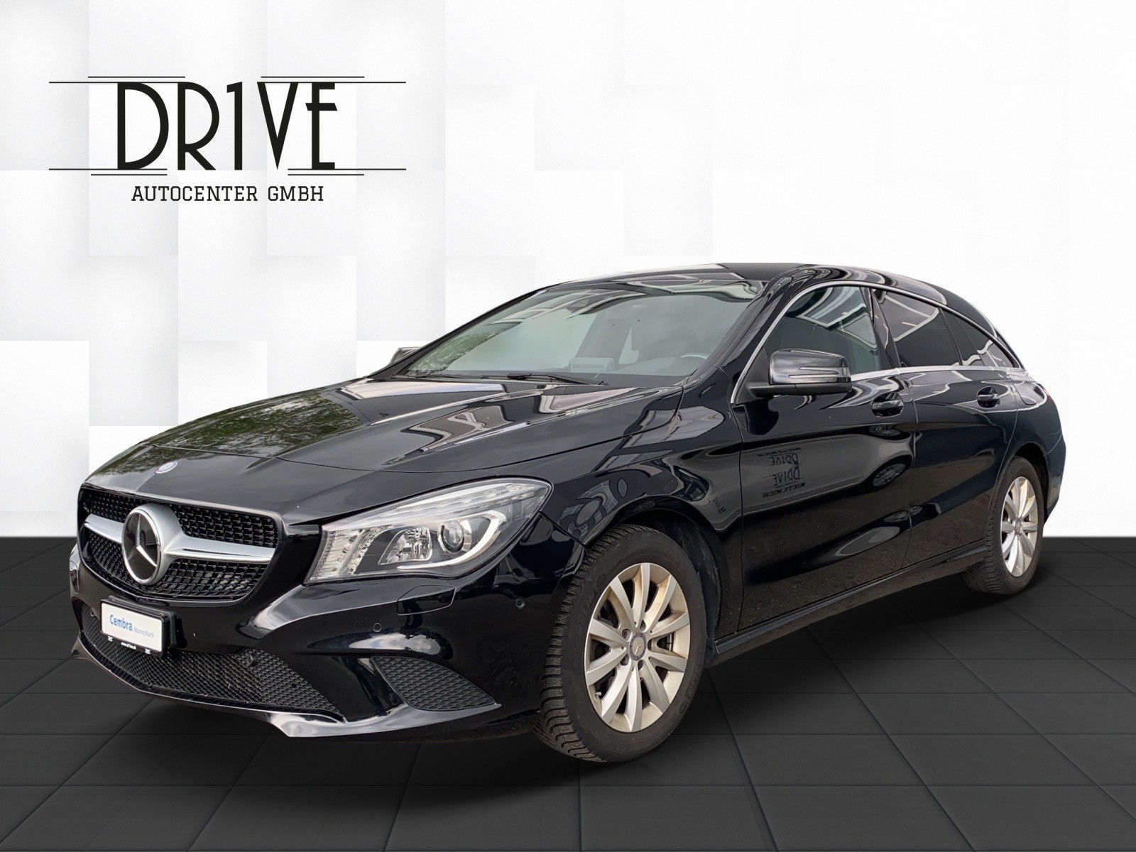 MERCEDES-BENZ CLA Shooting Brake 200 Urban 7G-DCT