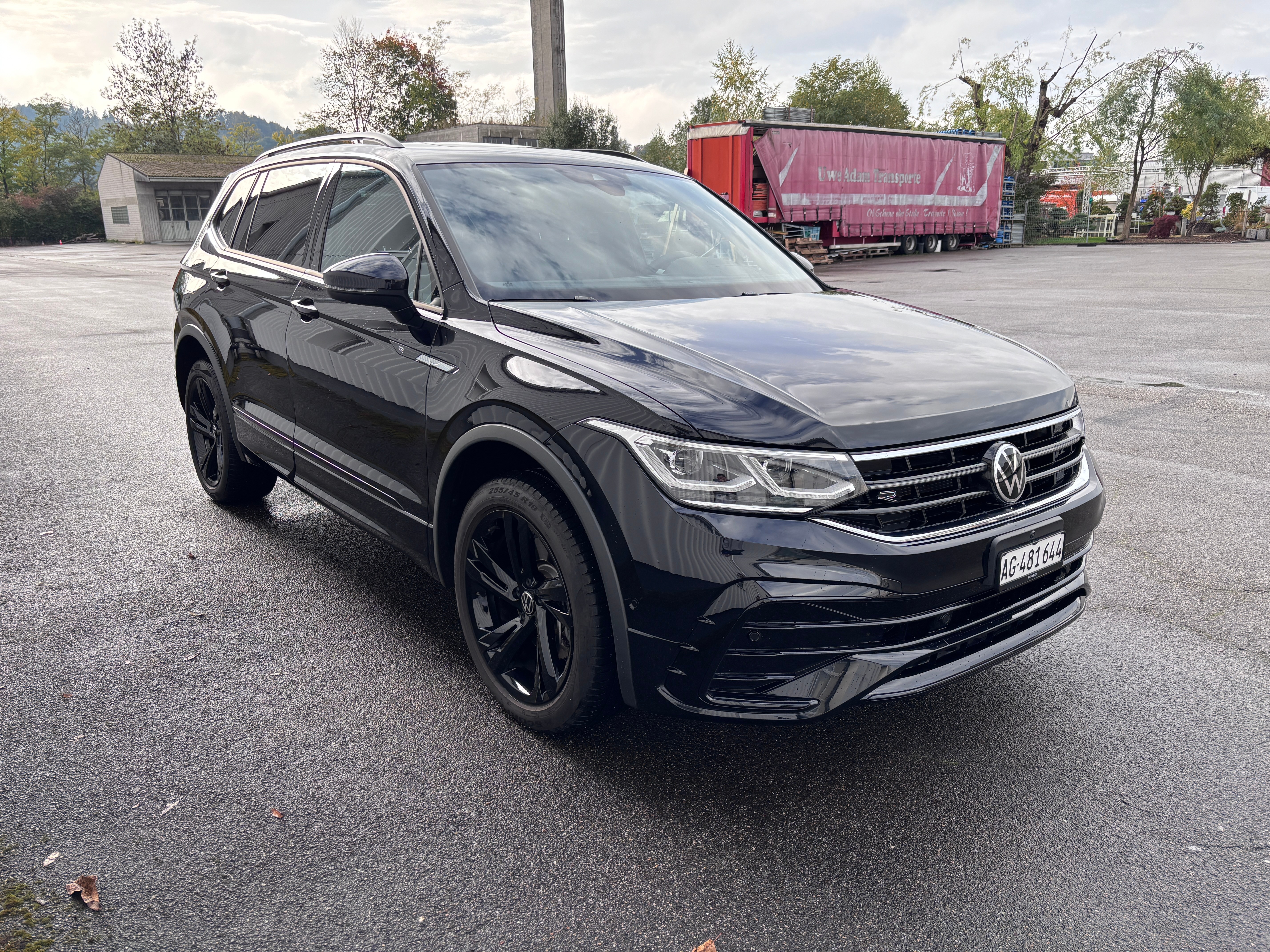 VW Tiguan Allspace 2.0TSI R-Line 4Motion DSG