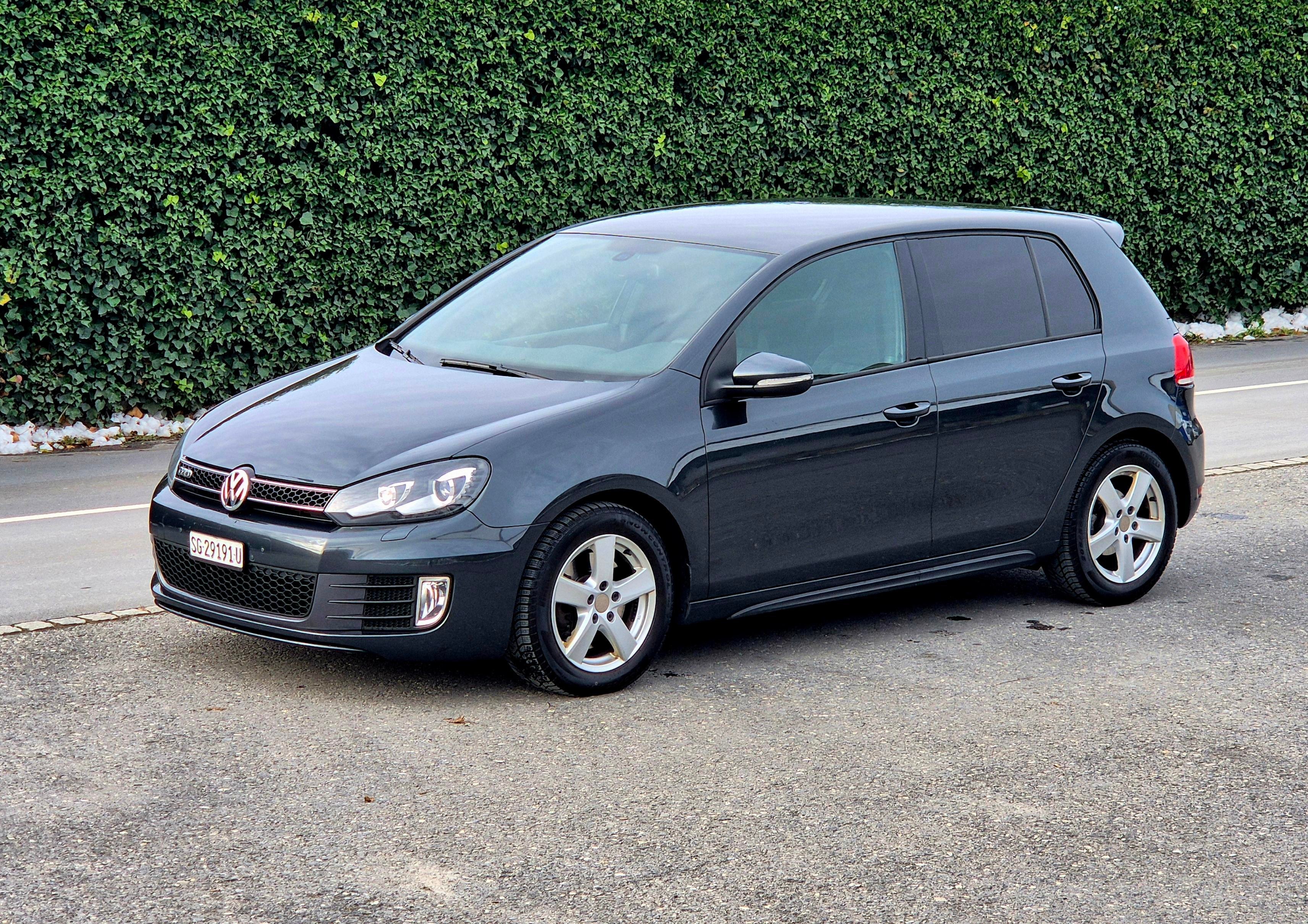 VW Golf 2.0 TDI GT DSG