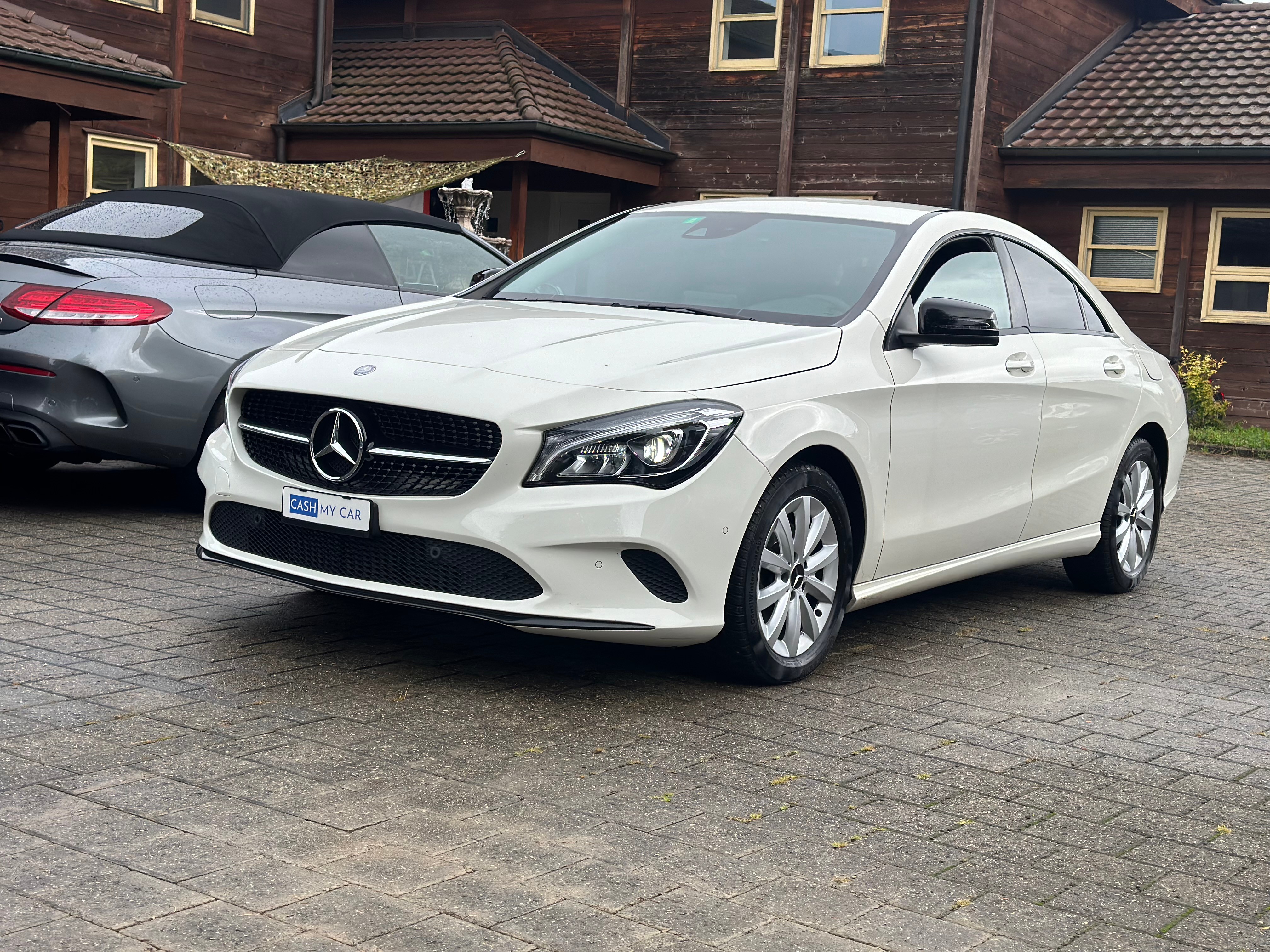 MERCEDES-BENZ CLA 200 AMG Line 7G-DCT