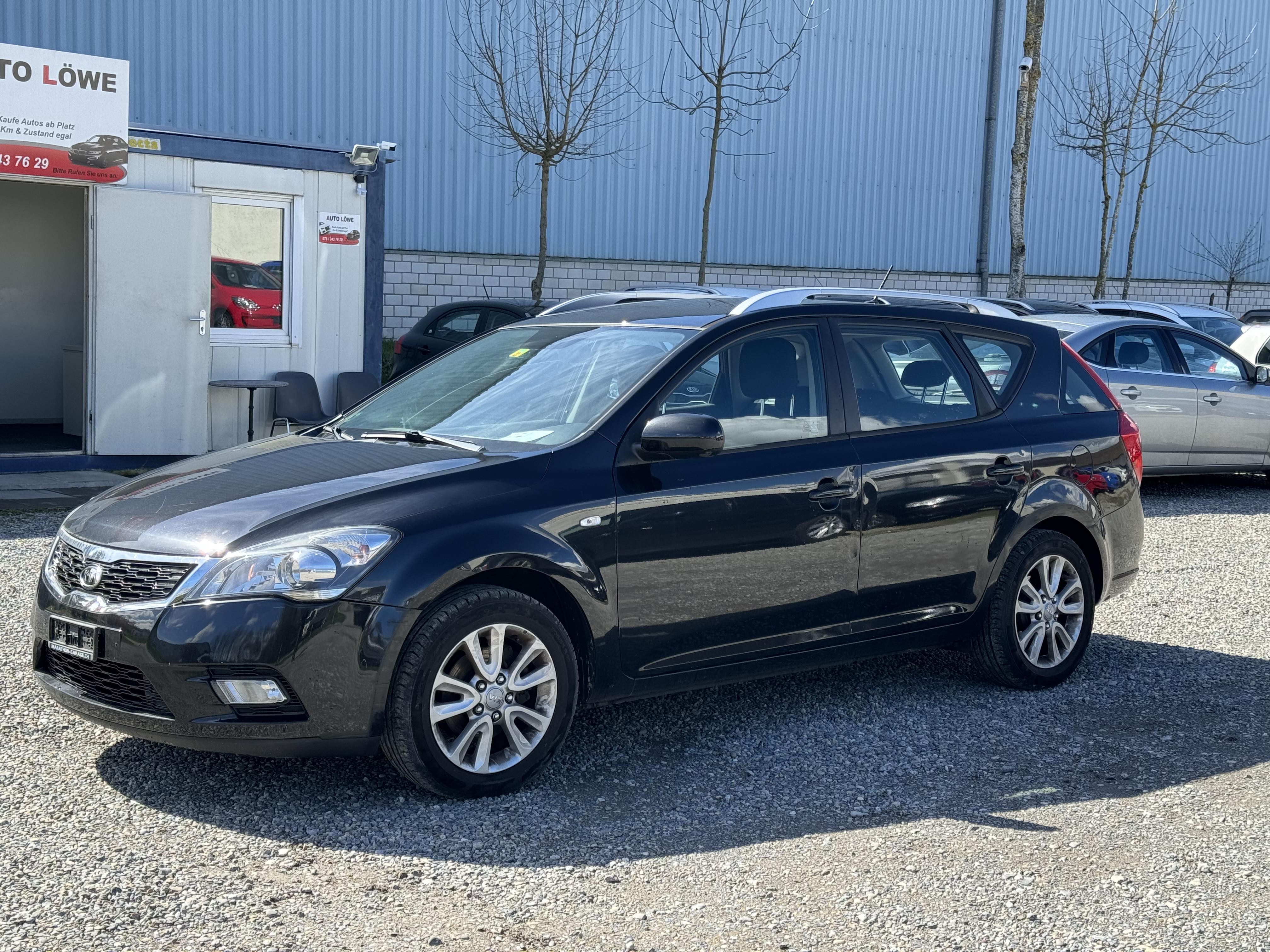 KIA Ceed Sporty Wagon 1.6 16V Trend