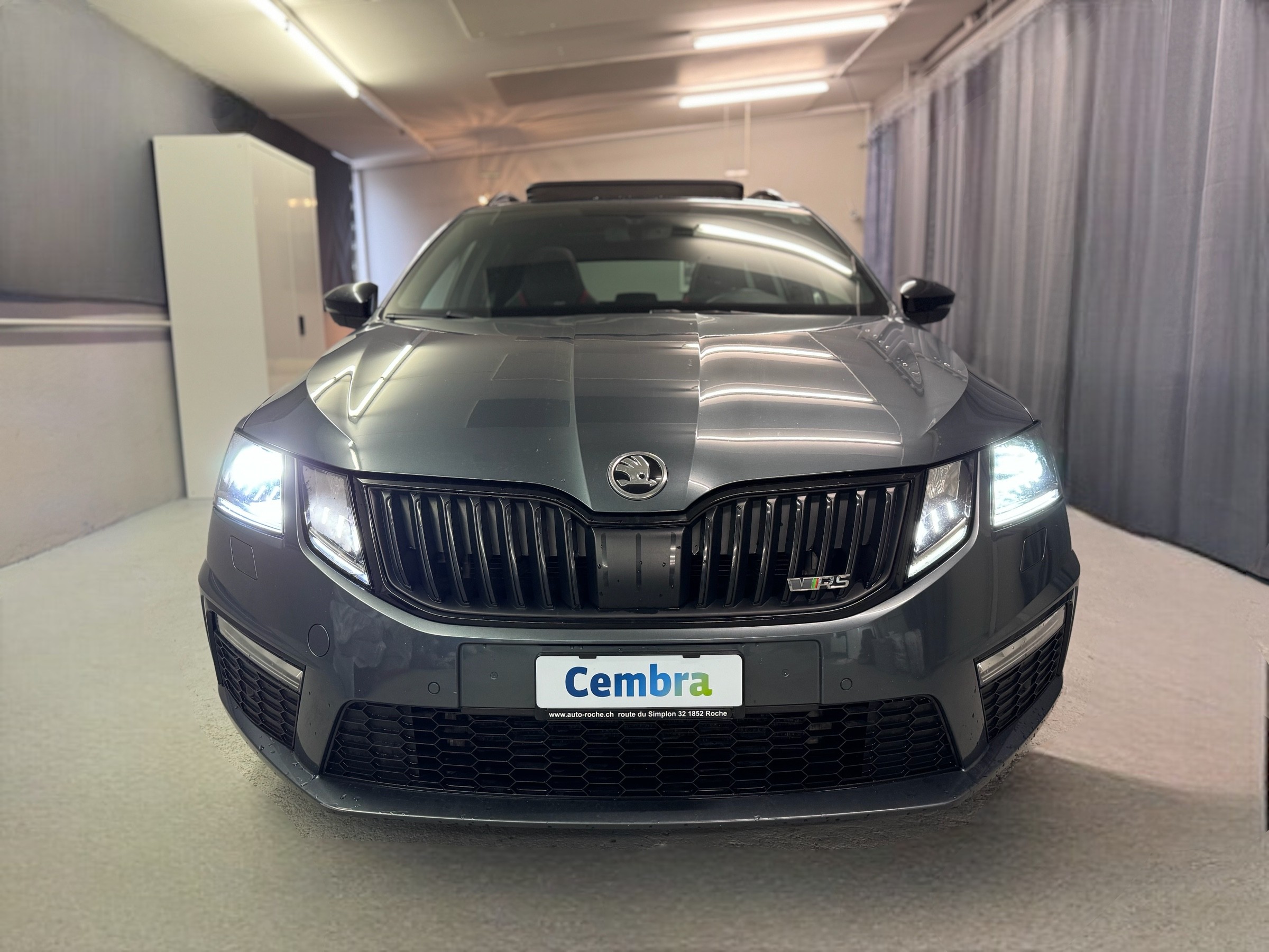 SKODA Octavia Combi 2.0 TSI RS DSG