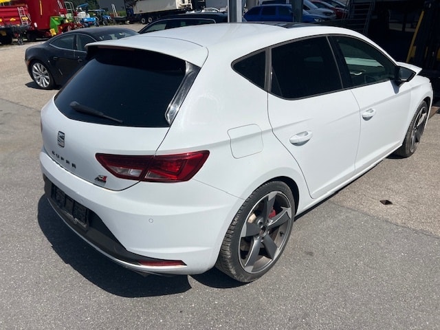 SEAT Leon 2.0 TSI Cupra 290