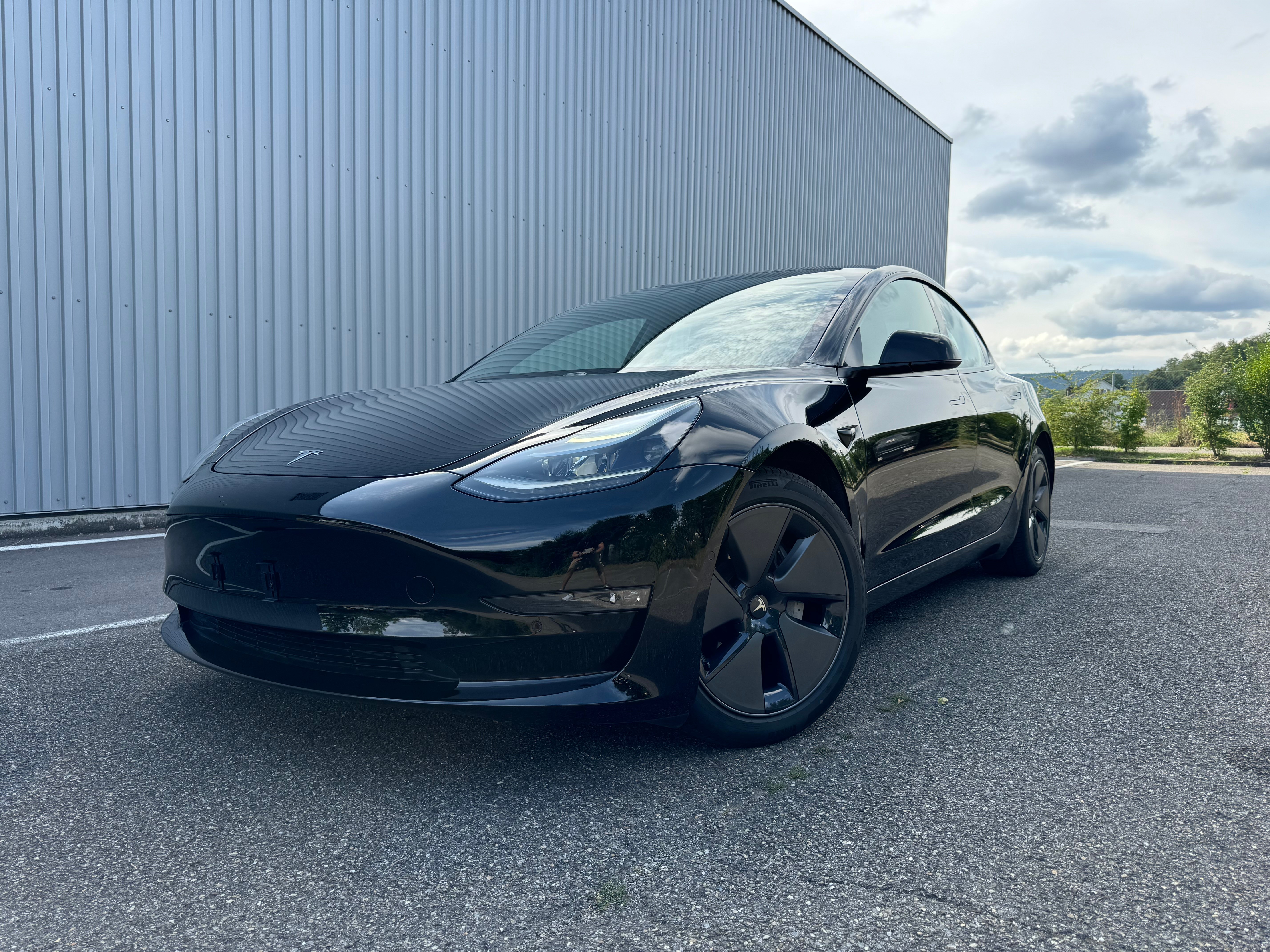 TESLA Model 3 Long Range Dual Motor AWD