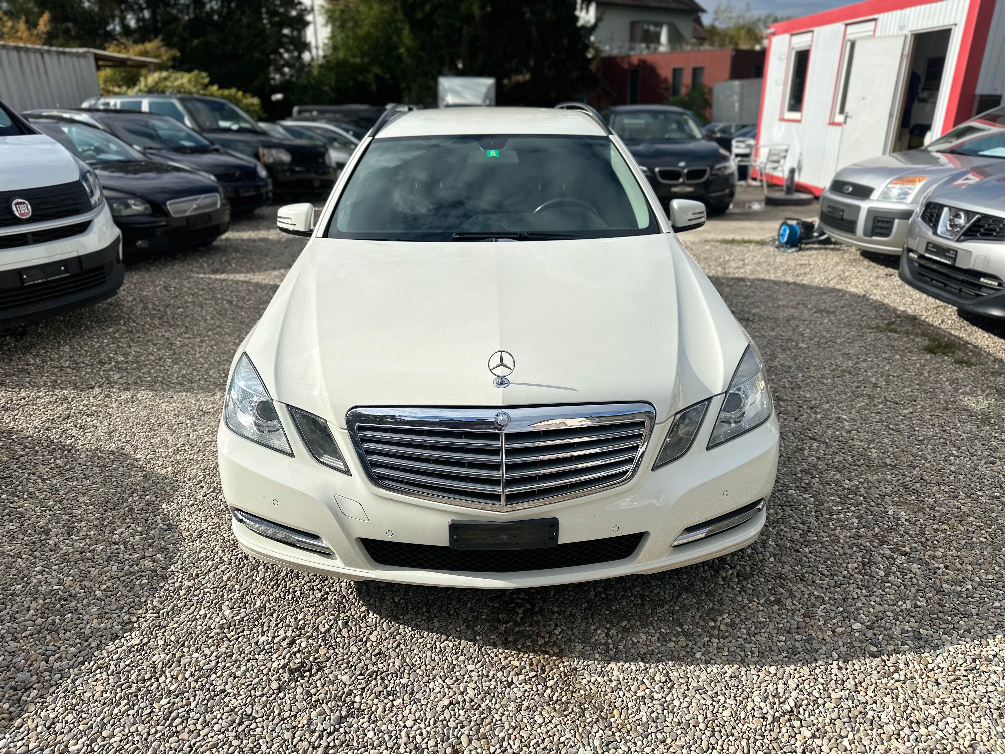 MERCEDES-BENZ E 350 CGI BlueEfficiency Elégance 4Matic 7G-Tronic