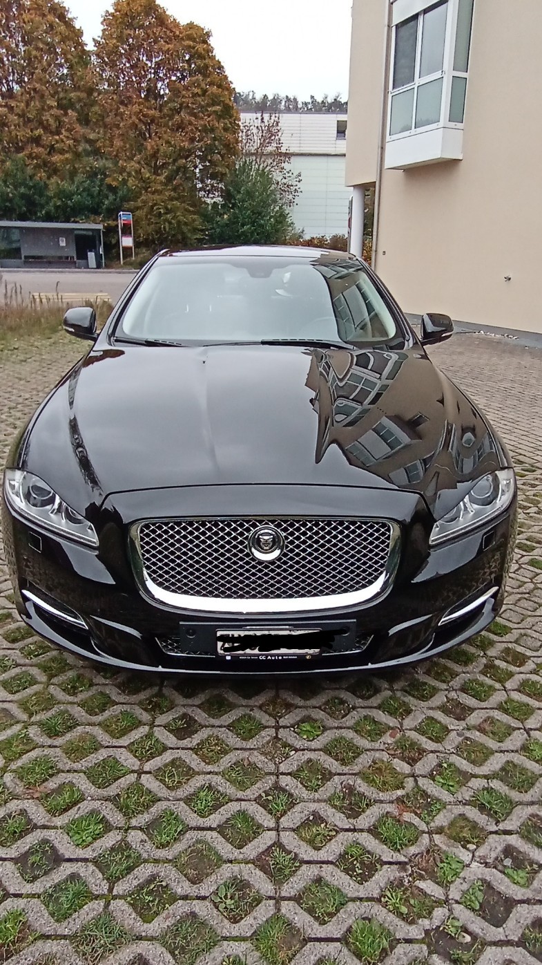 JAGUAR XJ 3.0d V6 Premium Luxury Automatic