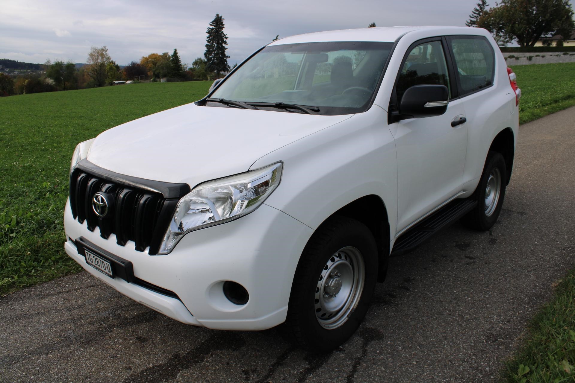 TOYOTA Land Cruiser 2.8 D Linea Profi