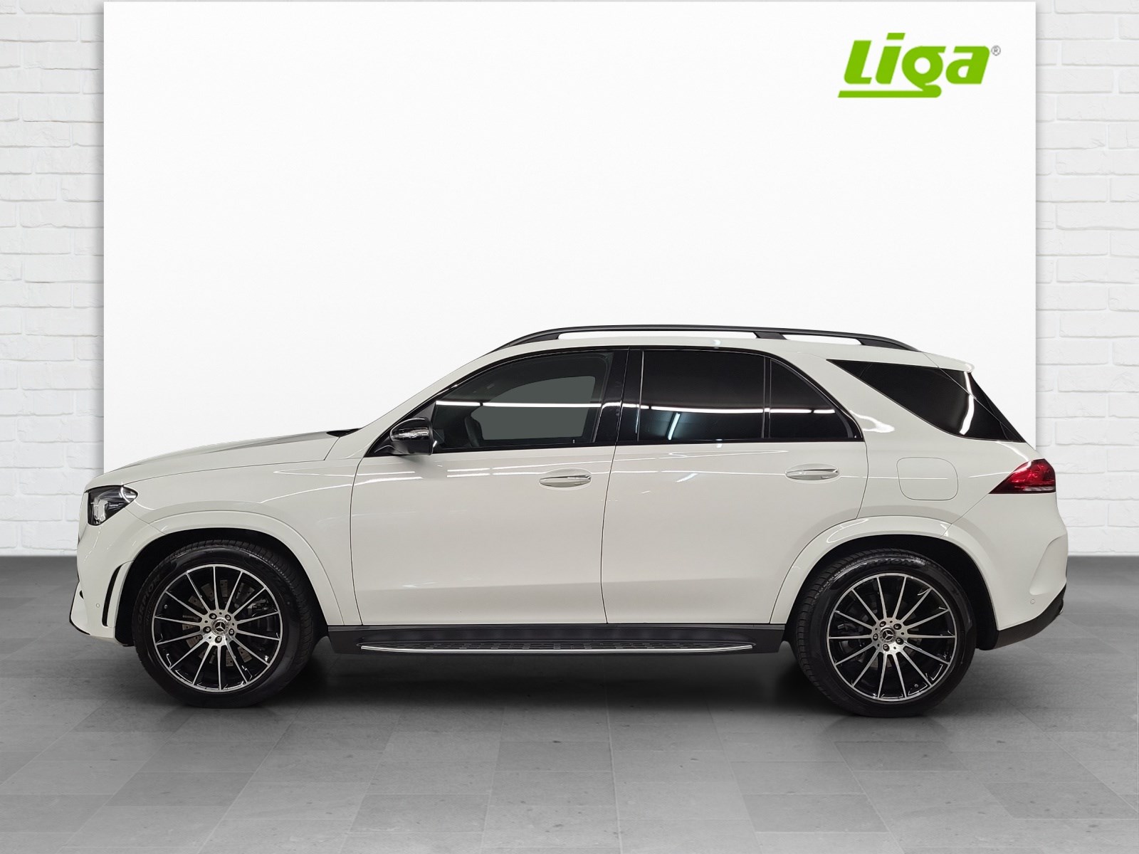 MERCEDES-BENZ GLE 350 e AMG Line 4matic