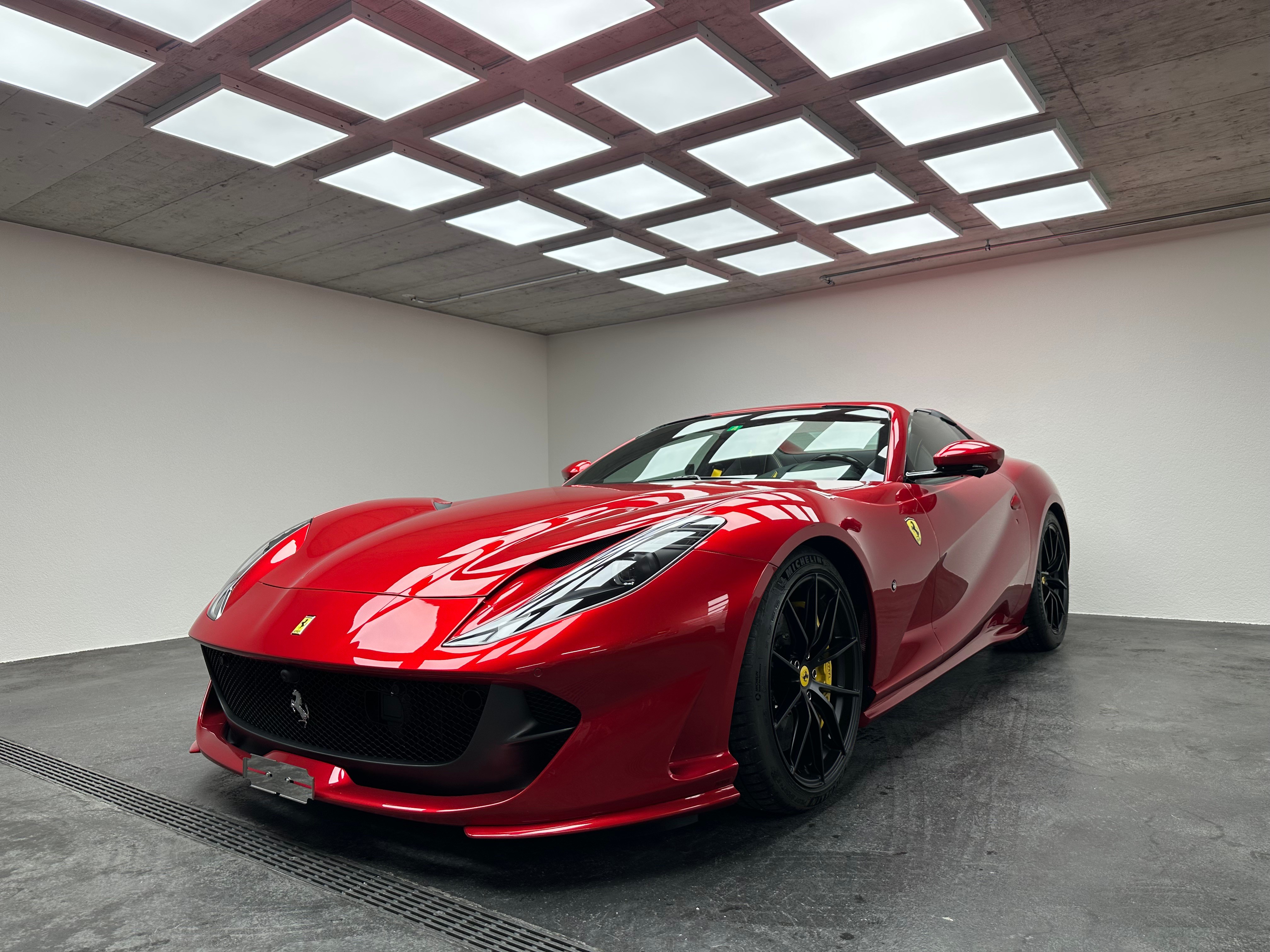 FERRARI 812 GTS