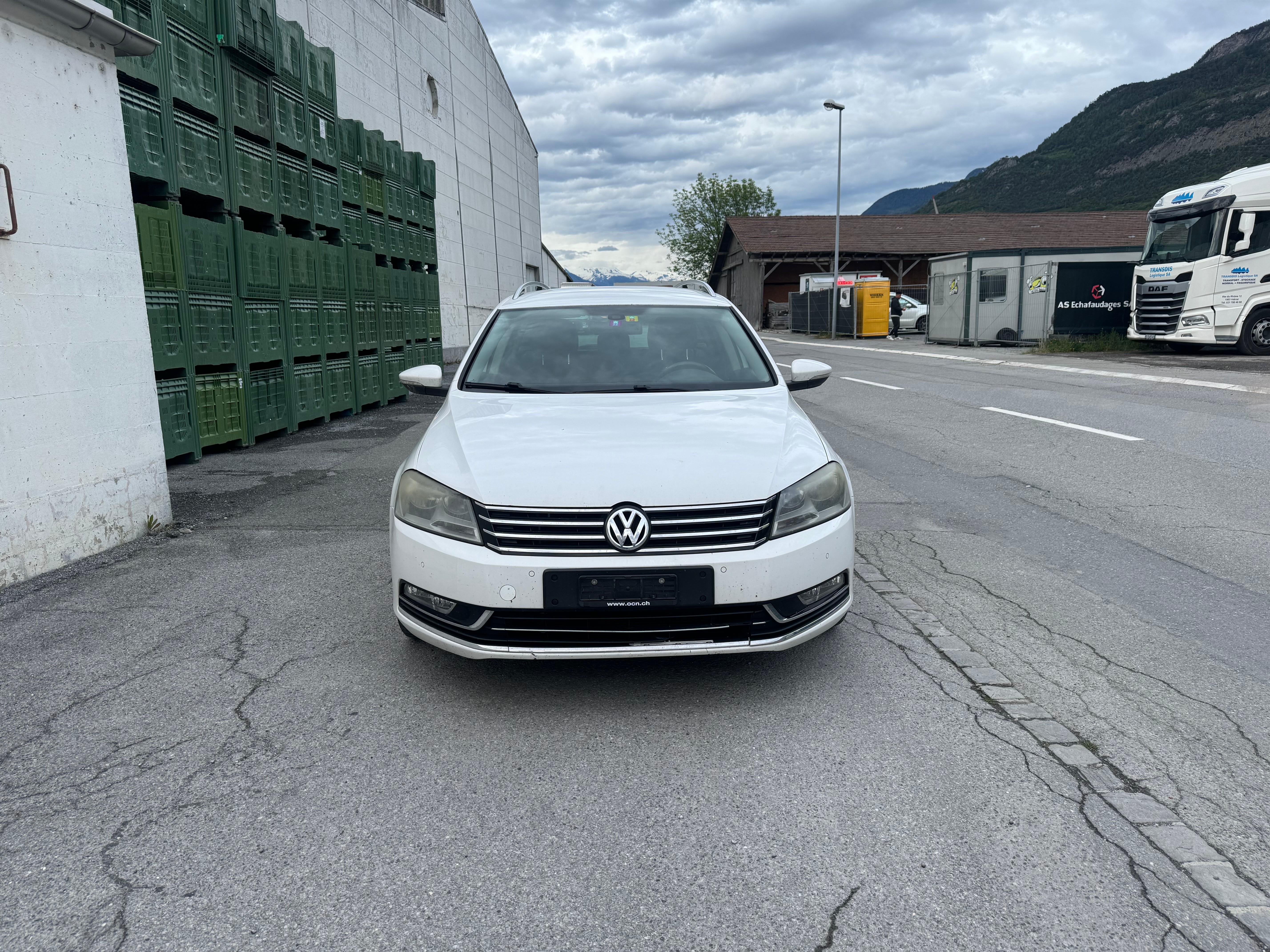 VW PASSAT