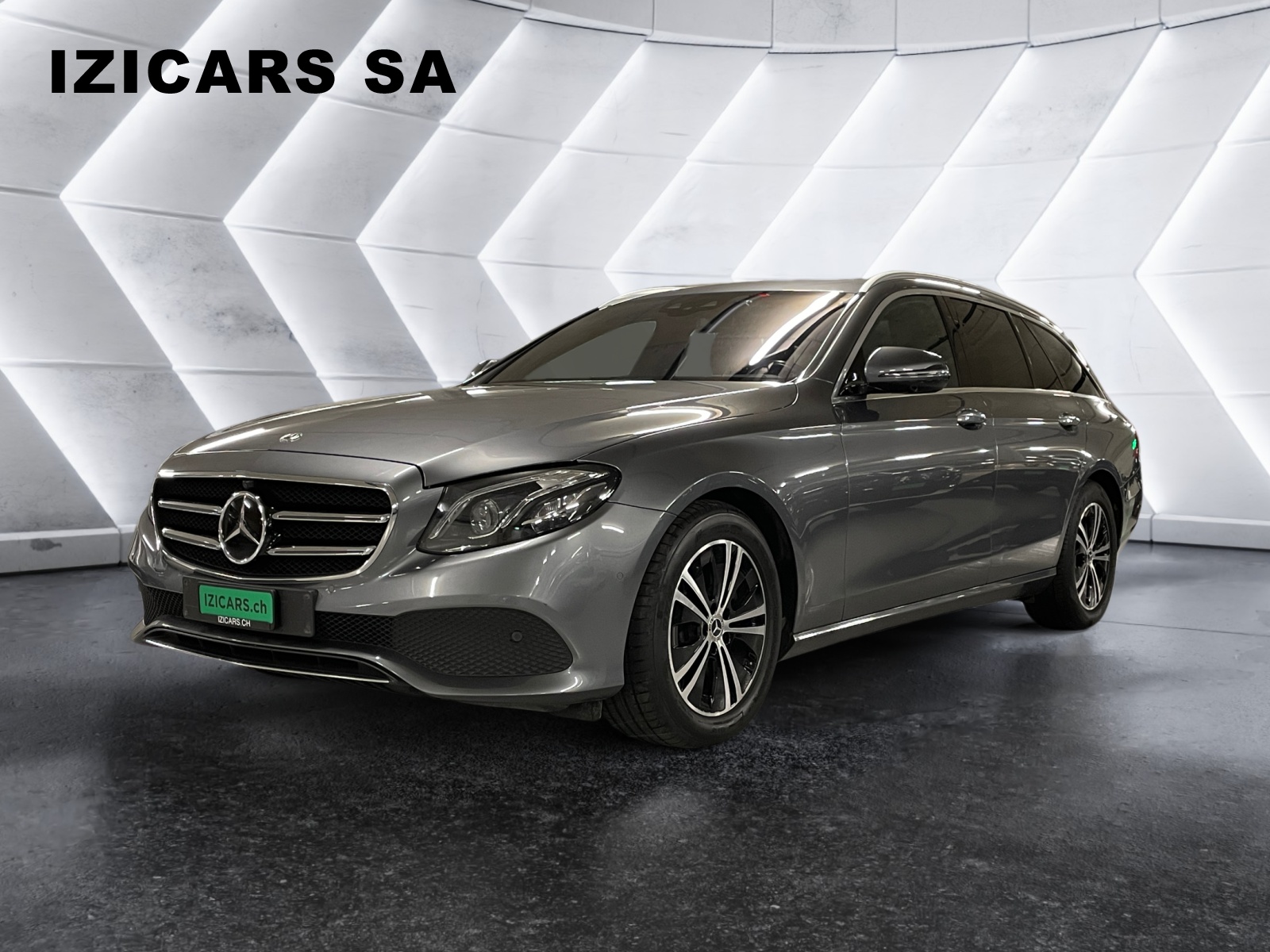 MERCEDES-BENZ E 220 d 4Matic Avantgarde 9G-Tronic Attelage électrique