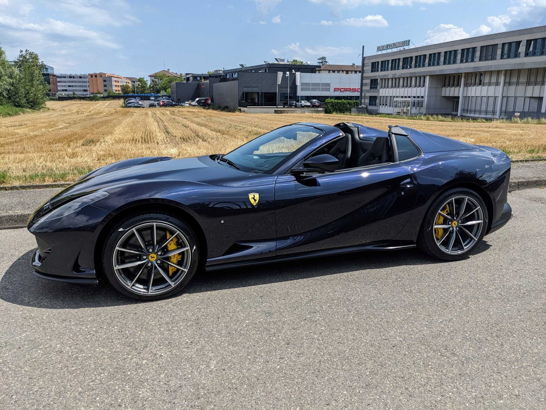 FERRARI 812 GTS