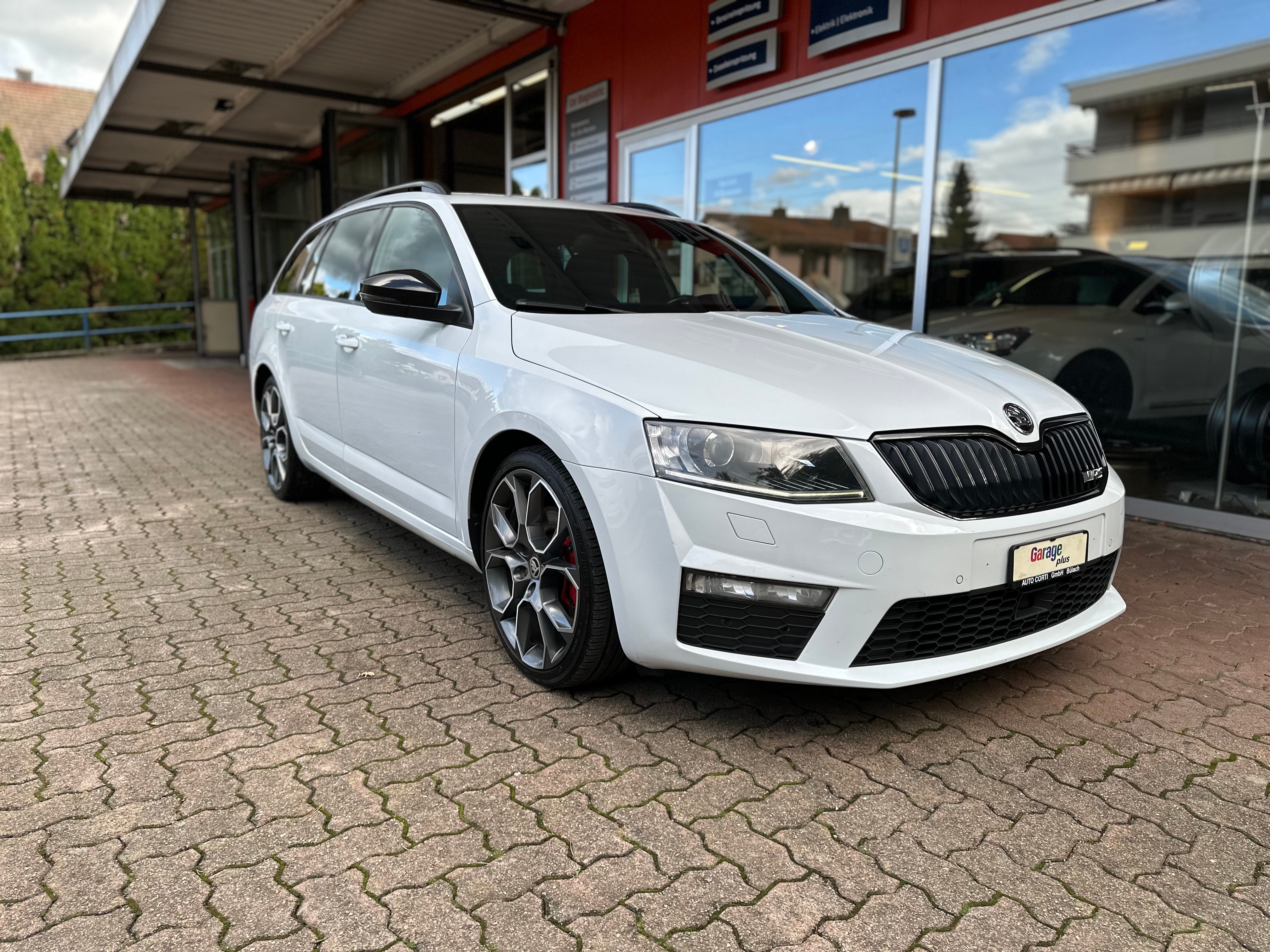 SKODA Octavia Combi 2.0 TDI RS 4x4 DSG