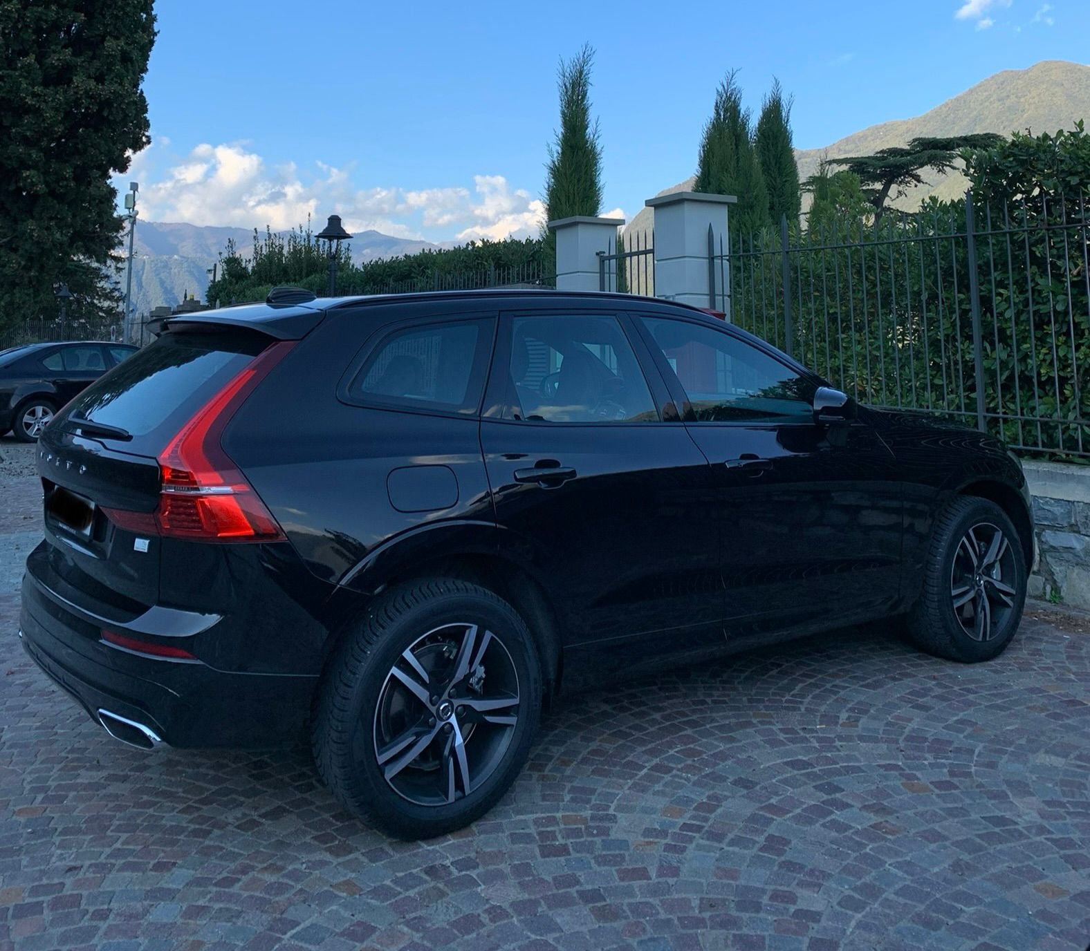 VOLVO XC60 T6 eAWD R-Design Geartronic