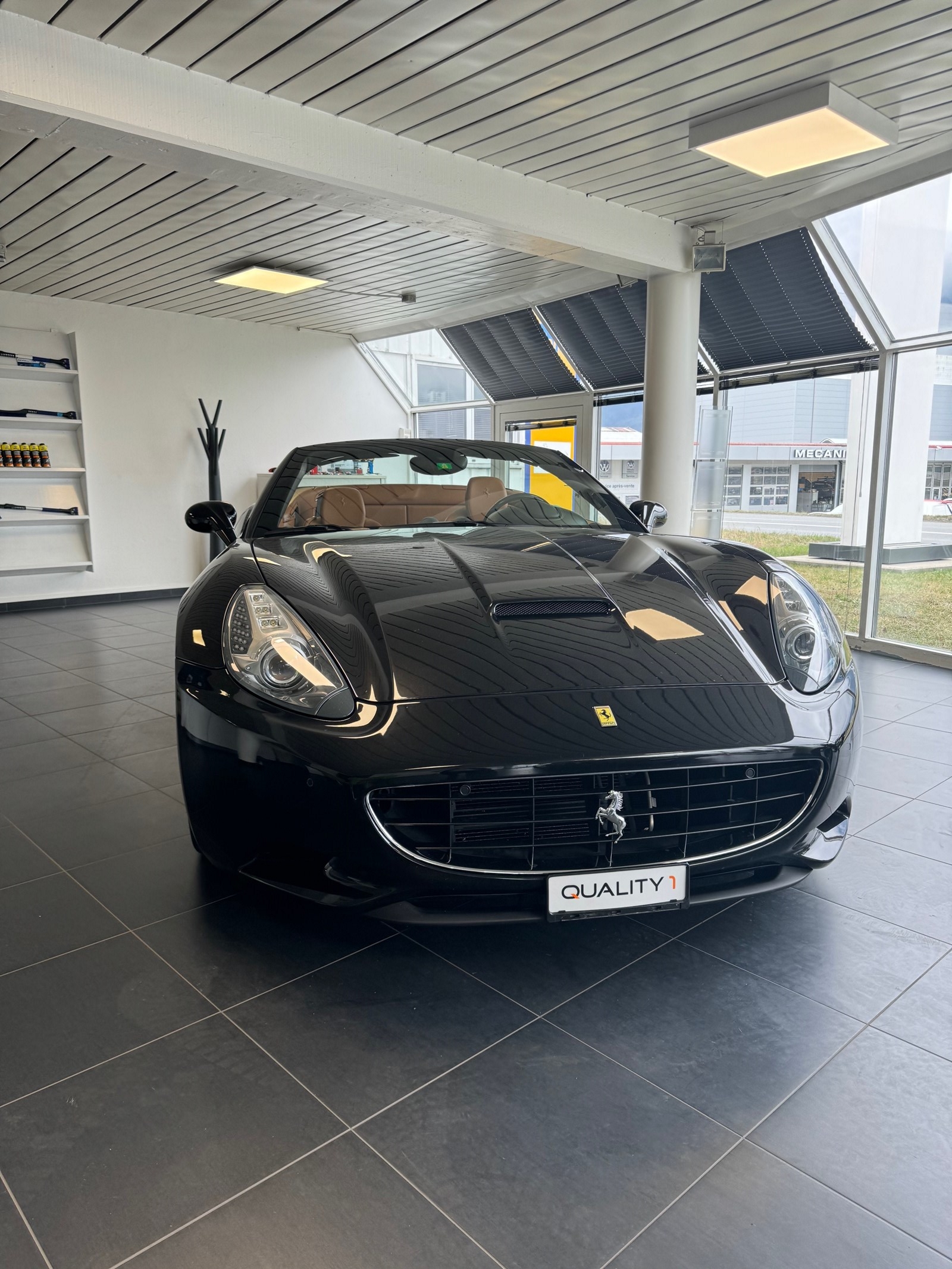 FERRARI California 4.3 V8