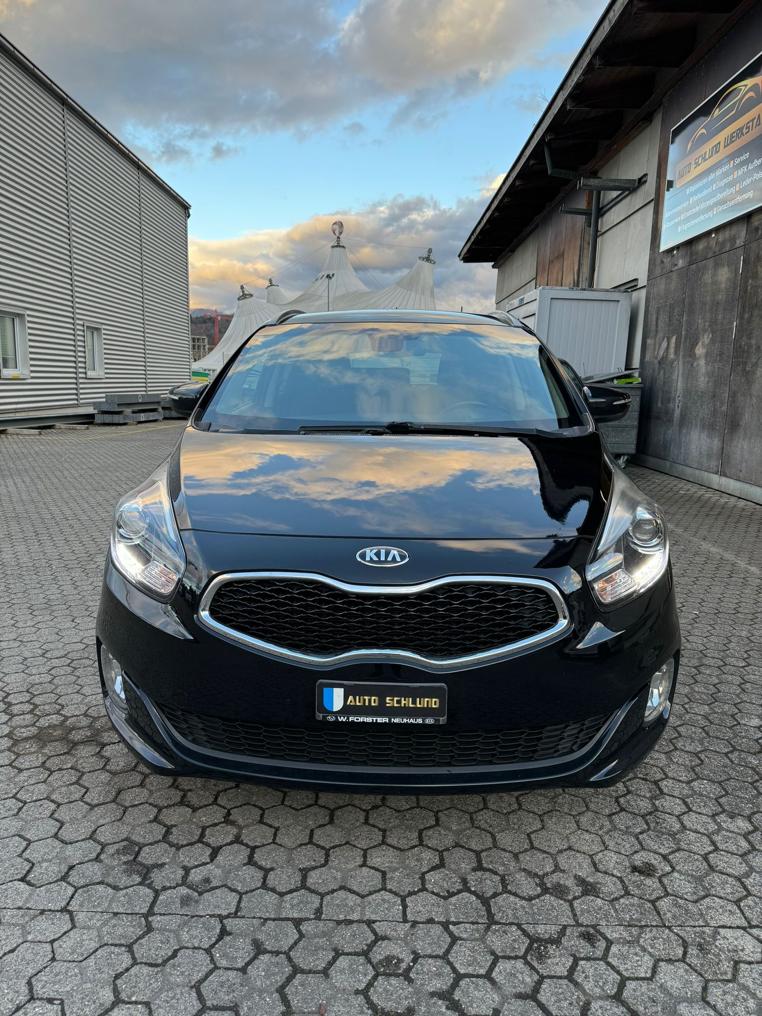 KIA Carens 1.6 GDI Classic