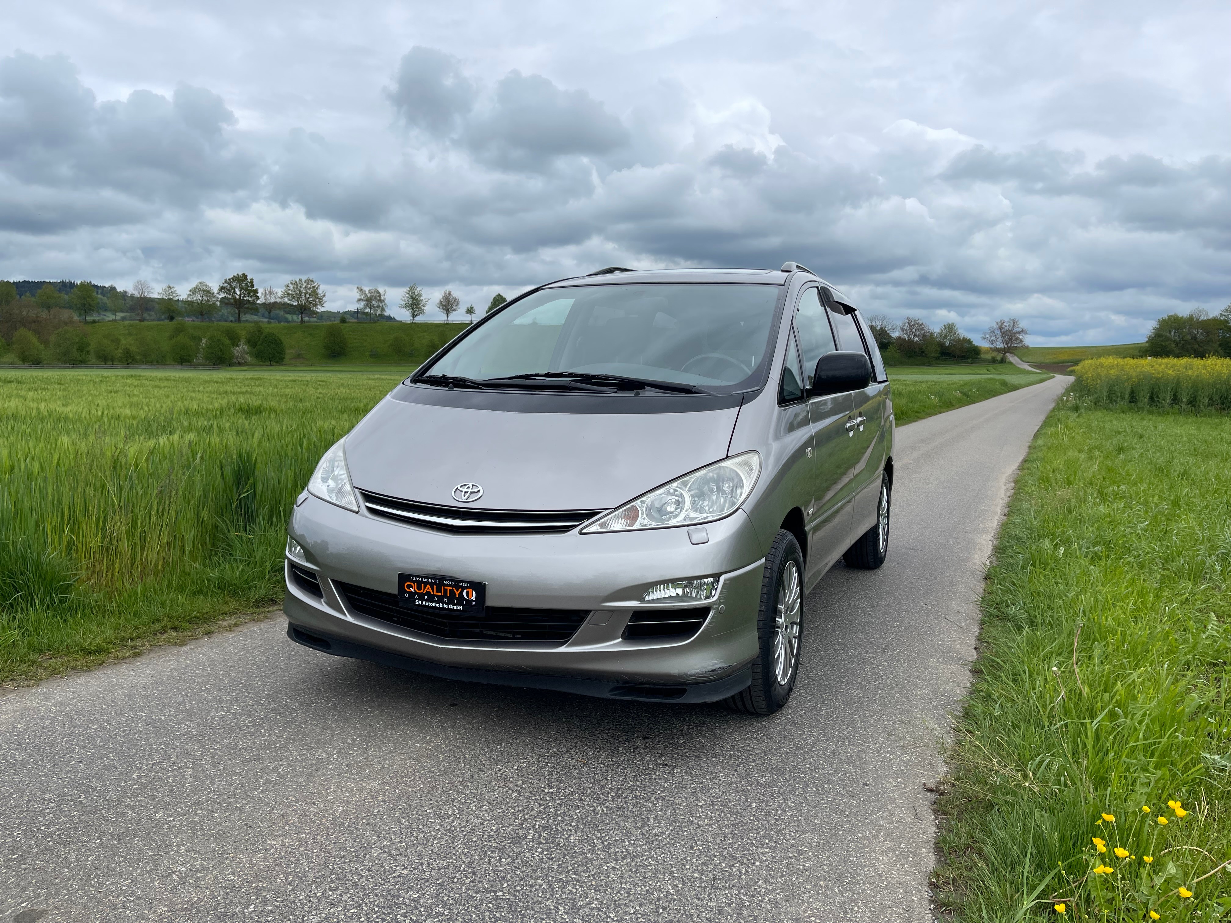 TOYOTA Previa 2.4 Linea Luna