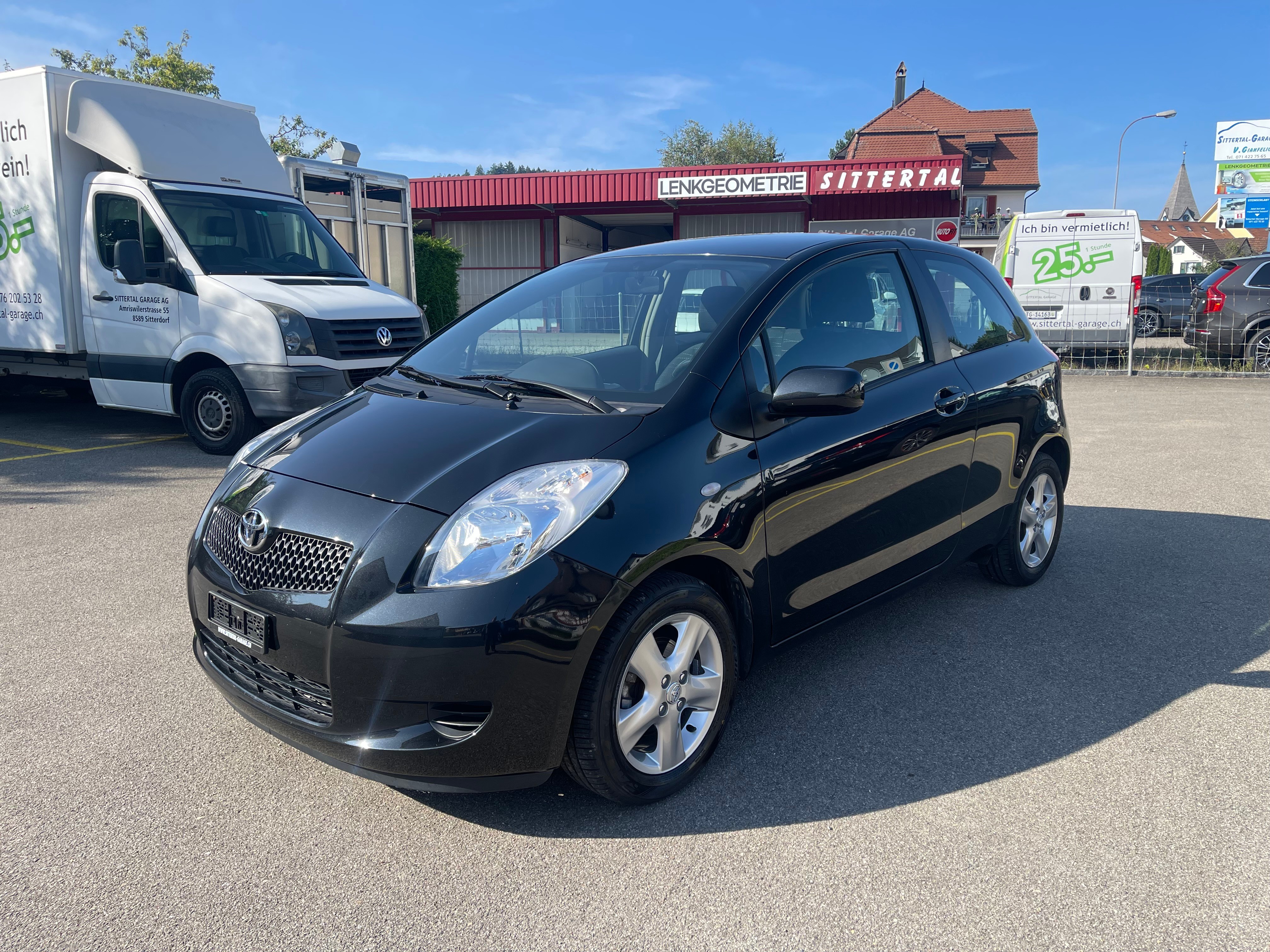 TOYOTA Yaris 1.3 Linea Luna