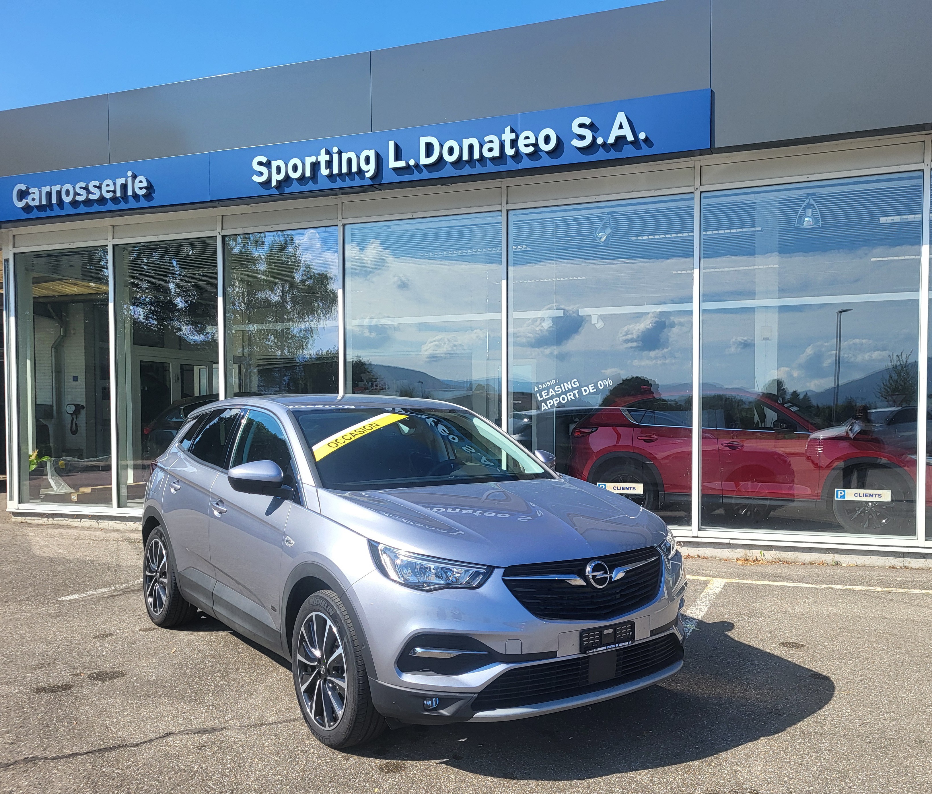 OPEL Grandland X 1.6 Hybrid4 Ultimate Automatik