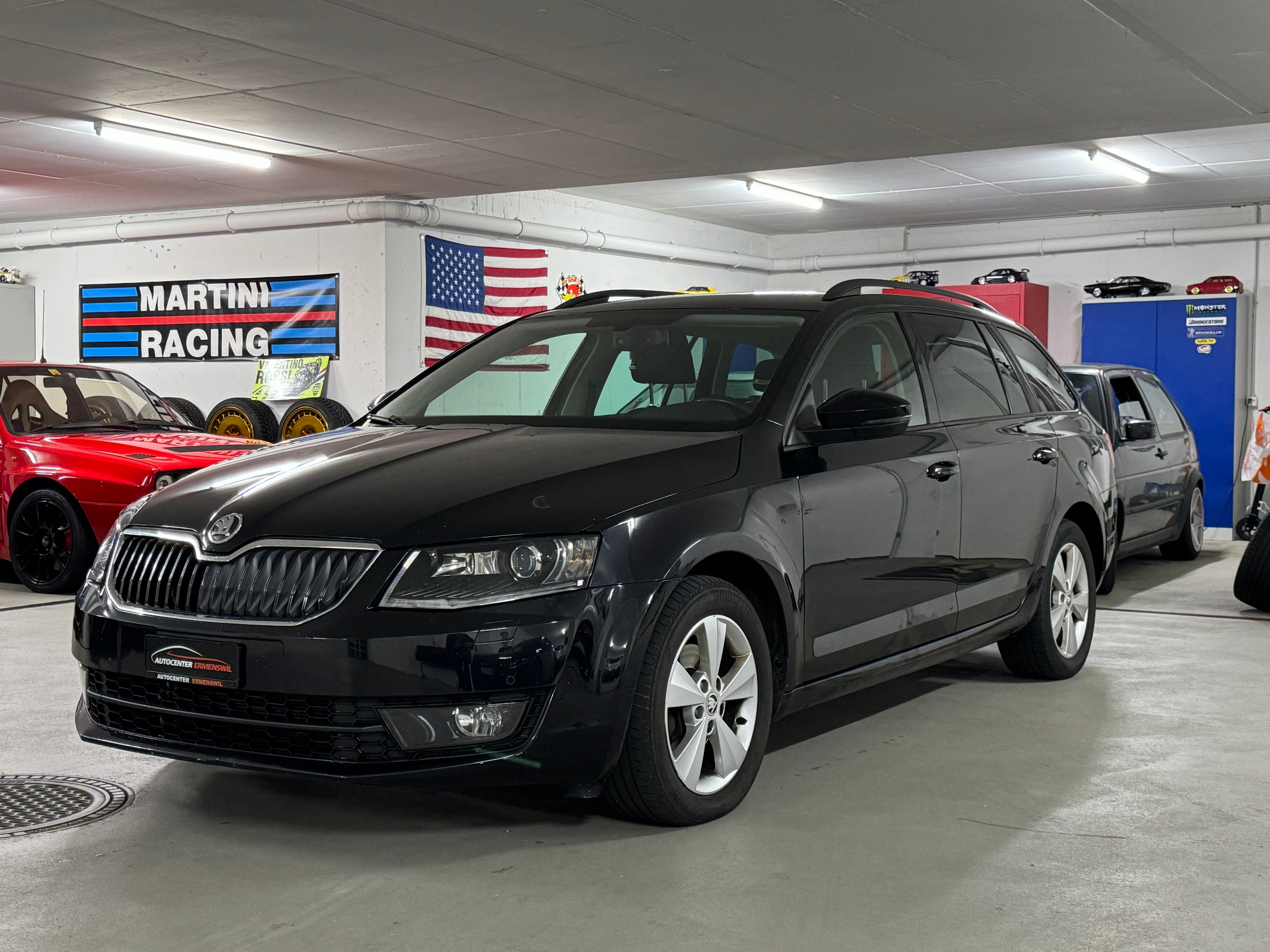 SKODA Octavia Combi 2.0 TDI Elegance 4x4