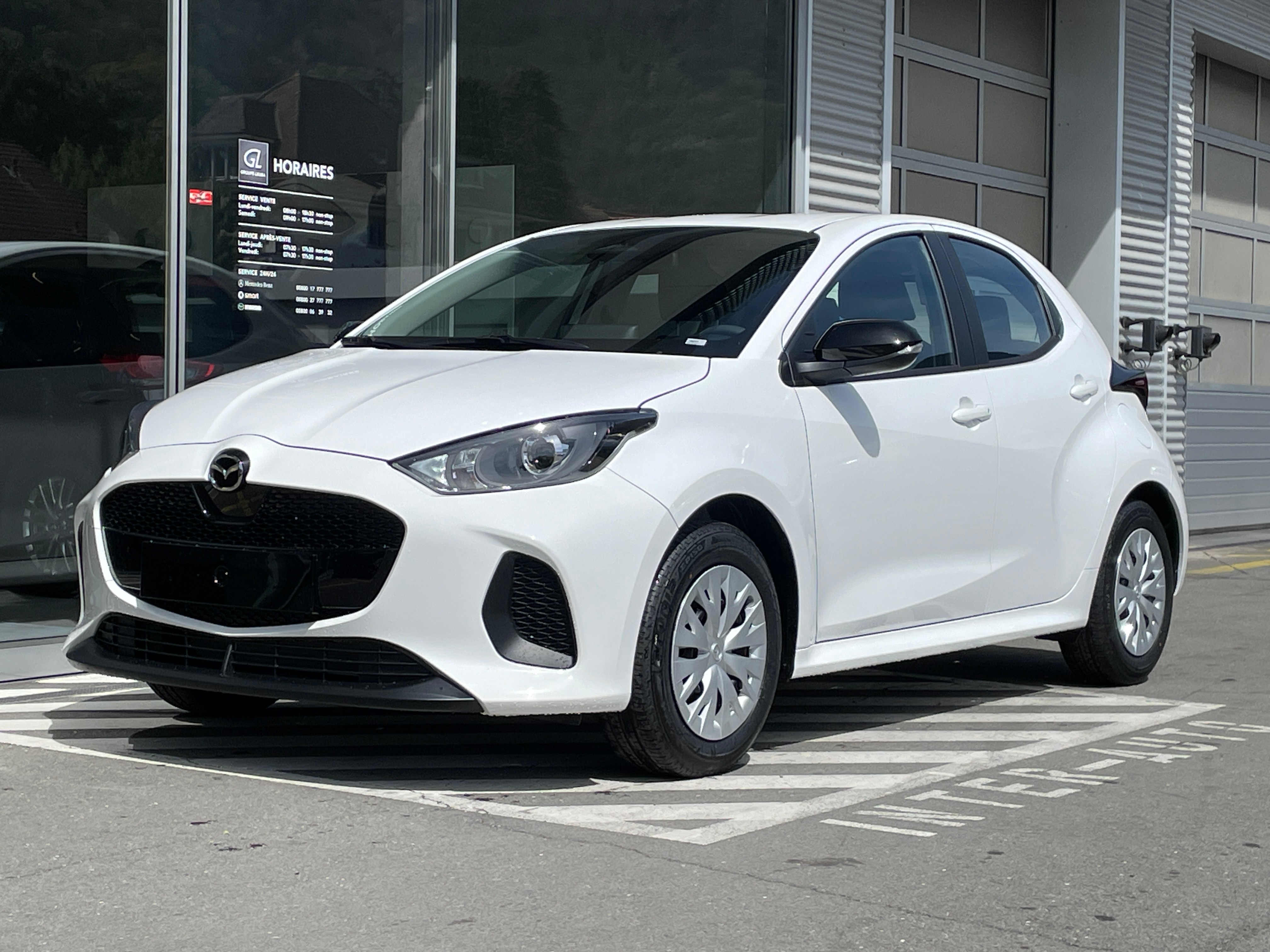 MAZDA 2 Hybrid Prime-line