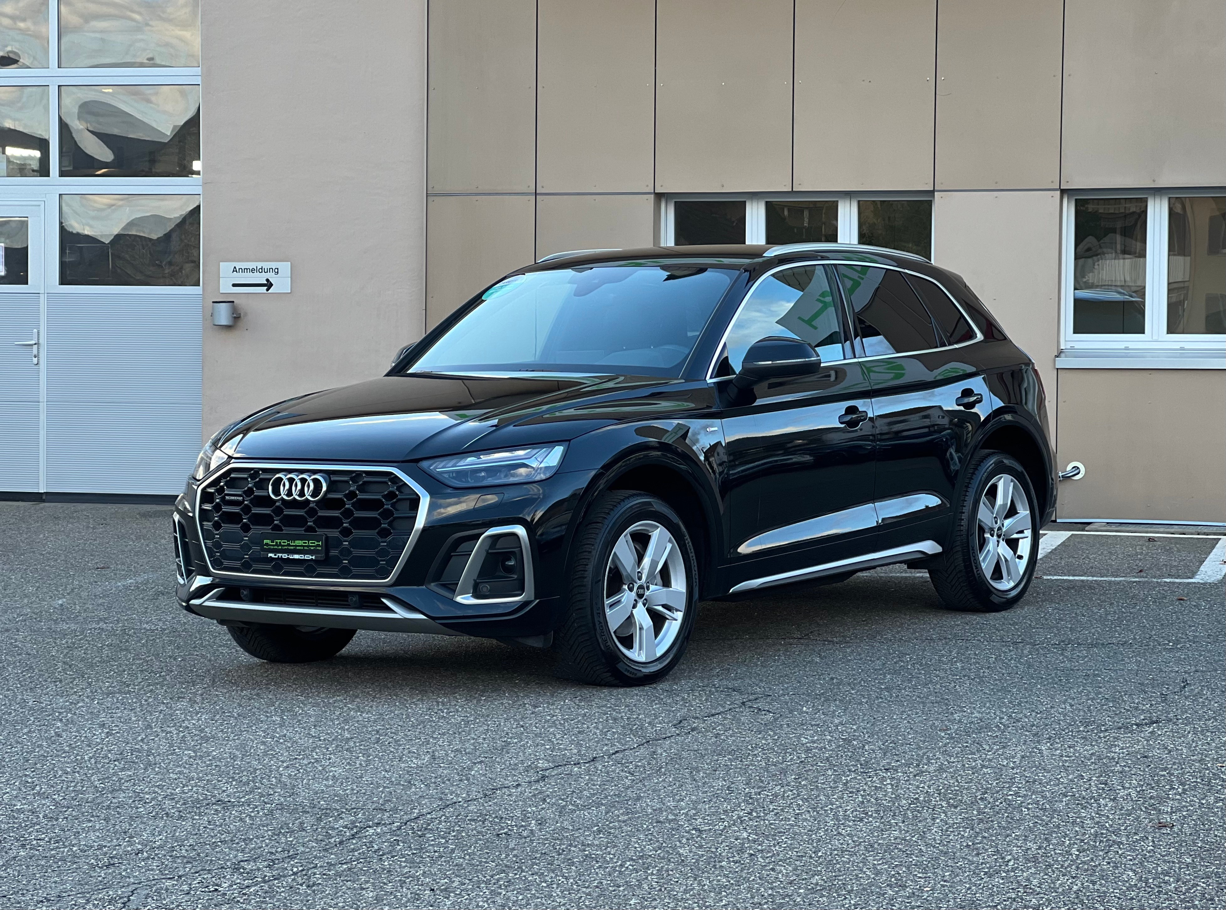 AUDI Q5 40 TFSI S line quattro S-tronic