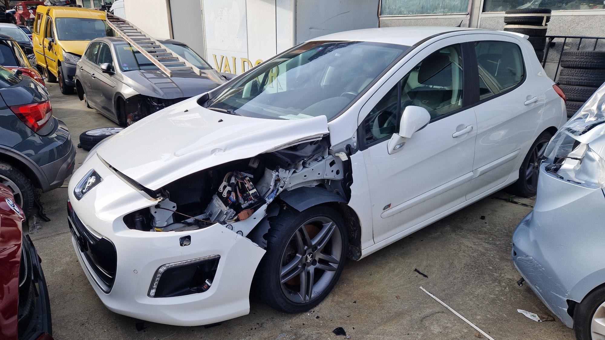 PEUGEOT 308 1.6 16V T GTi