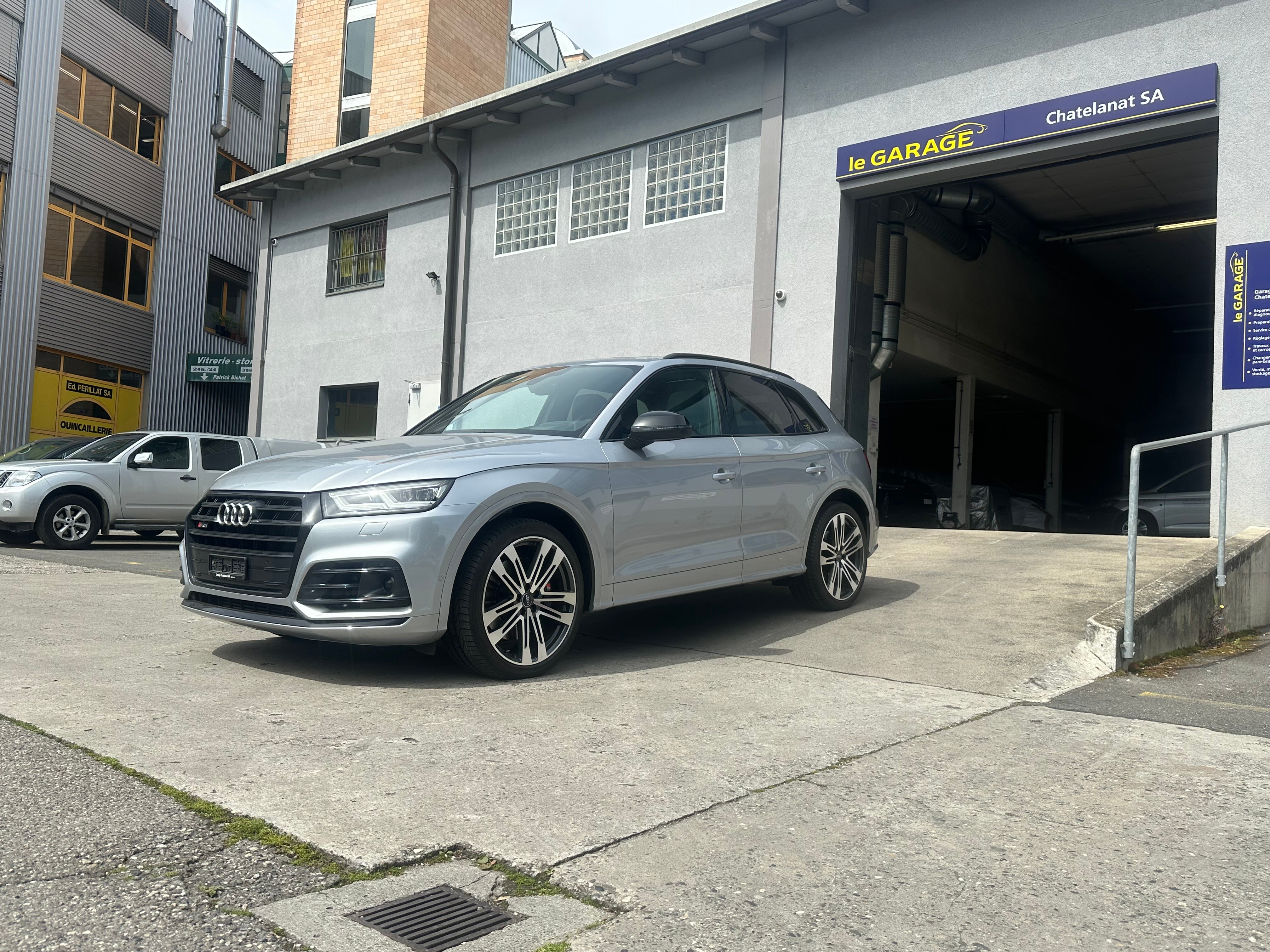 AUDI SQ5 TDI quattro tiptronic