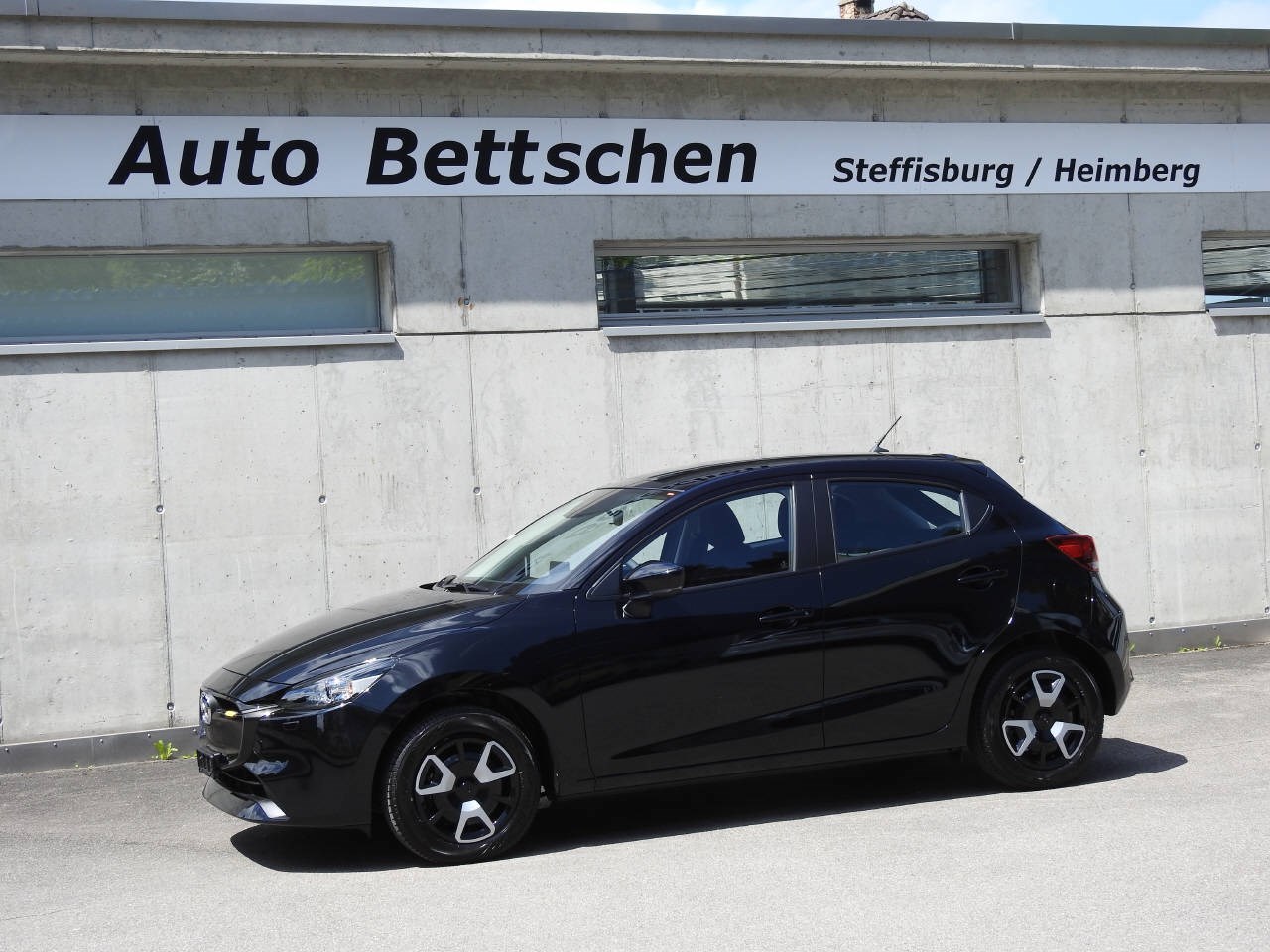 MAZDA 2 1.5 90 Centre-Line