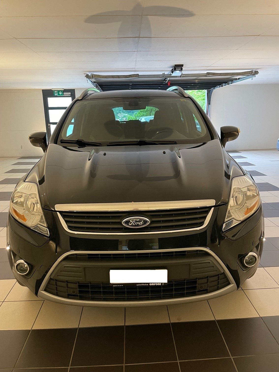 FORD Kuga 2.0 TDCi Carving 2WD