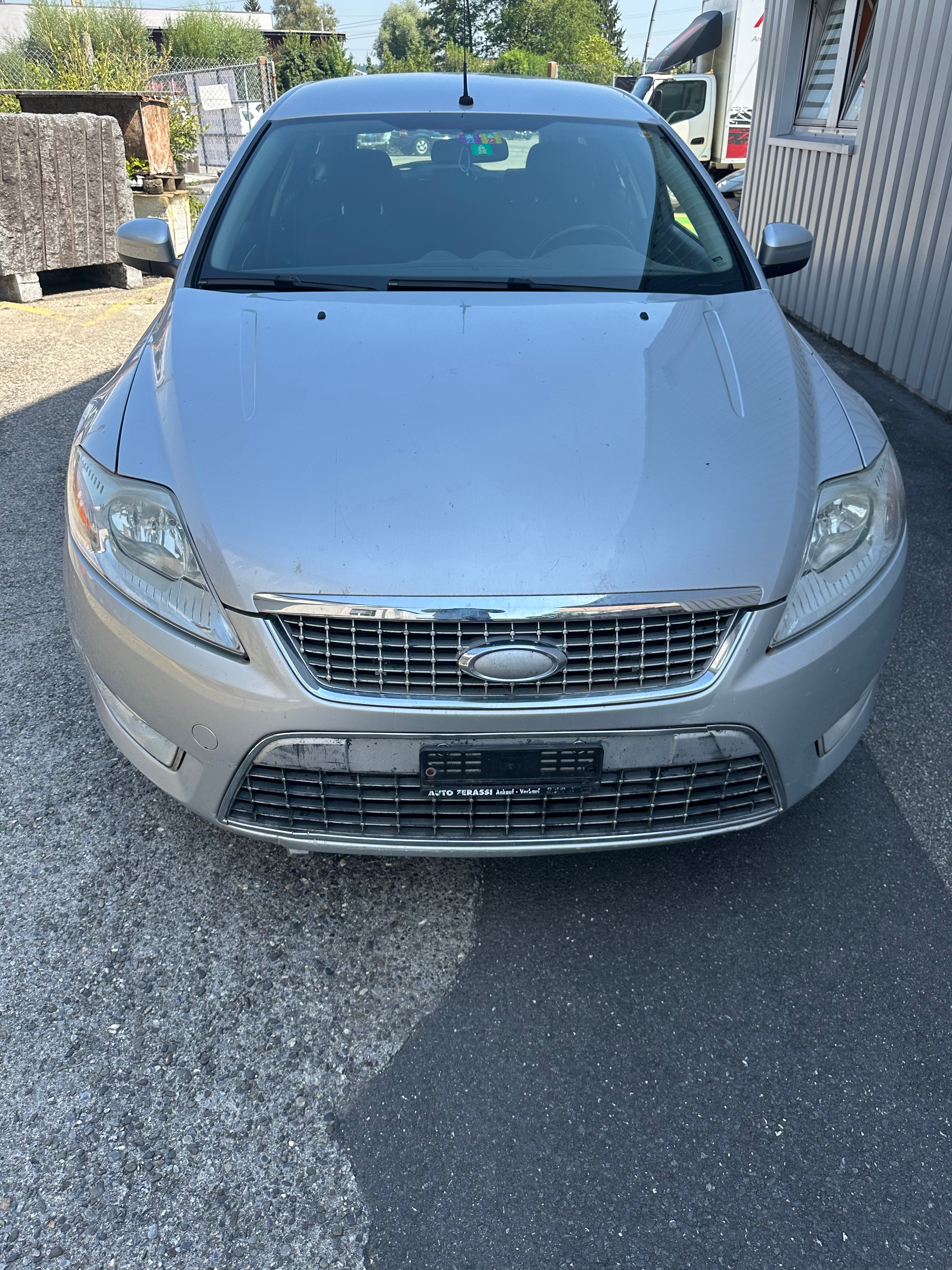 FORD Mondeo 2.0 TDCi 16V Carving Automatic