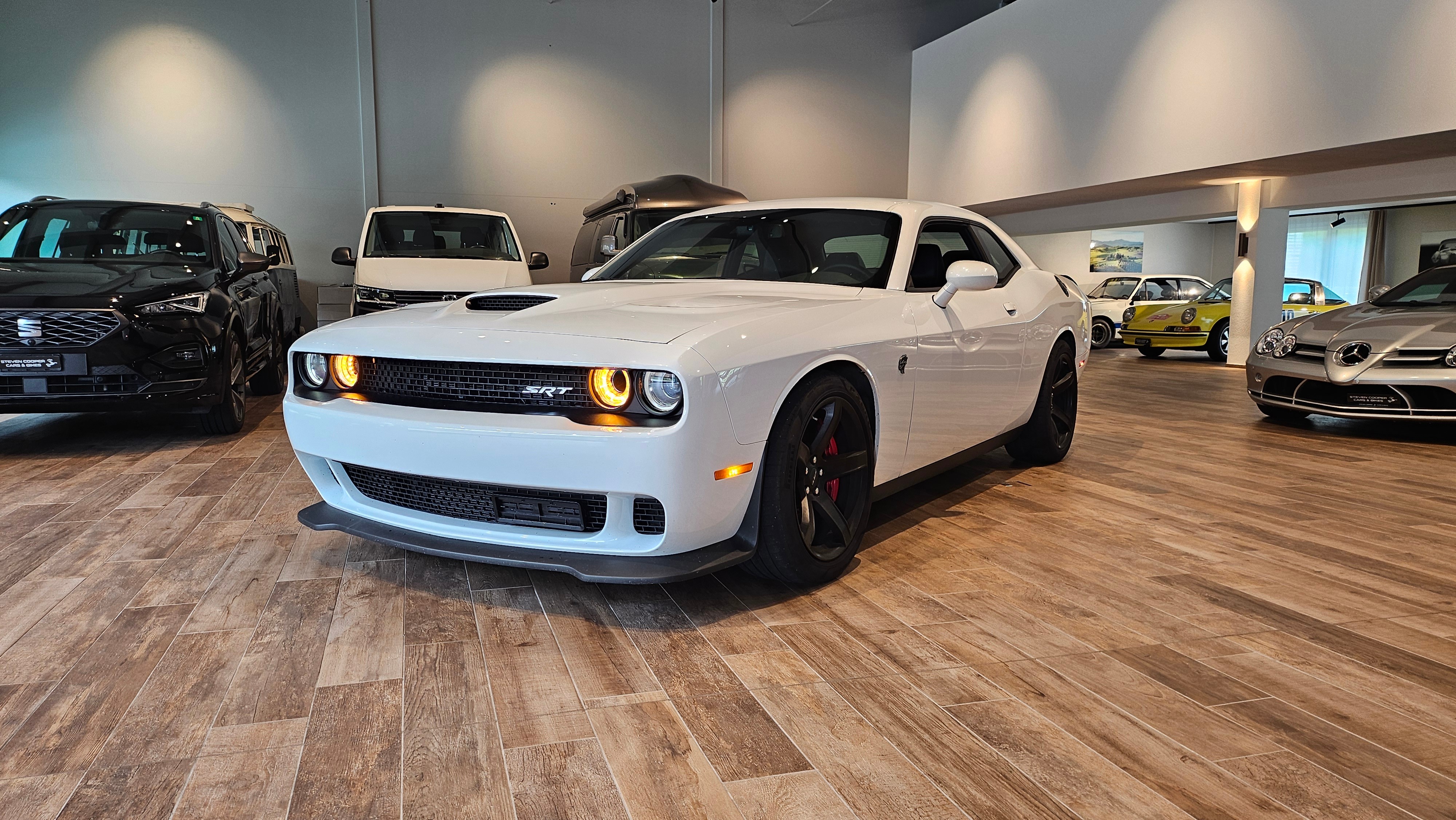 DODGE 6.2 SRT Hellcat 717 PS