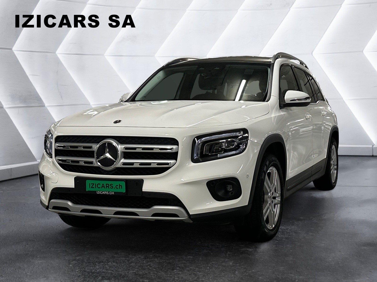 MERCEDES-BENZ GLB 200 Progressive 7G-Tronic-Toit ouvrant panoramique / Caméra de recul / Cuir MB ARTICO / KEYLESS-GO / MBUX / DI