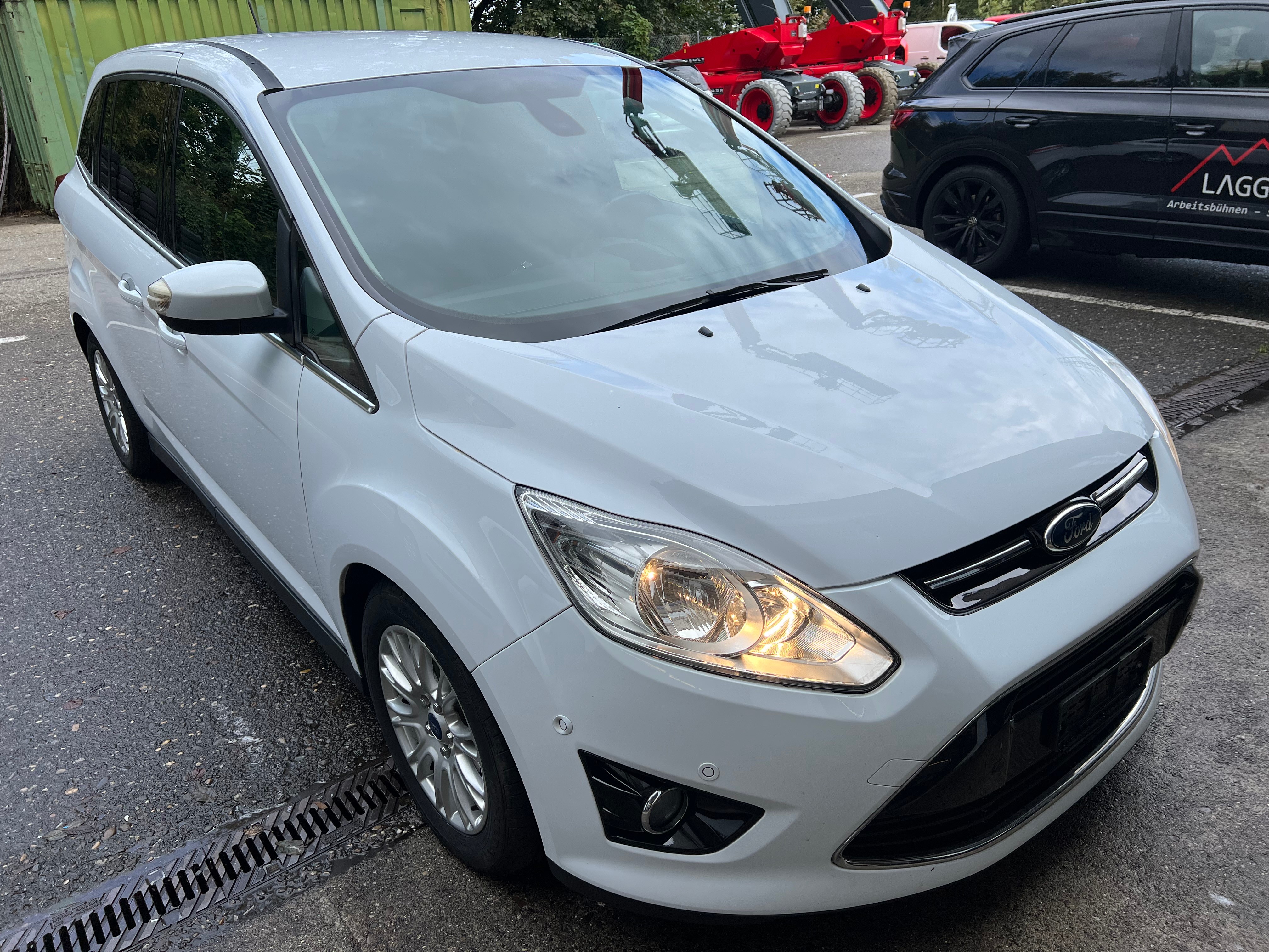 FORD Grand C-Max 1.6 SCTi Titanium