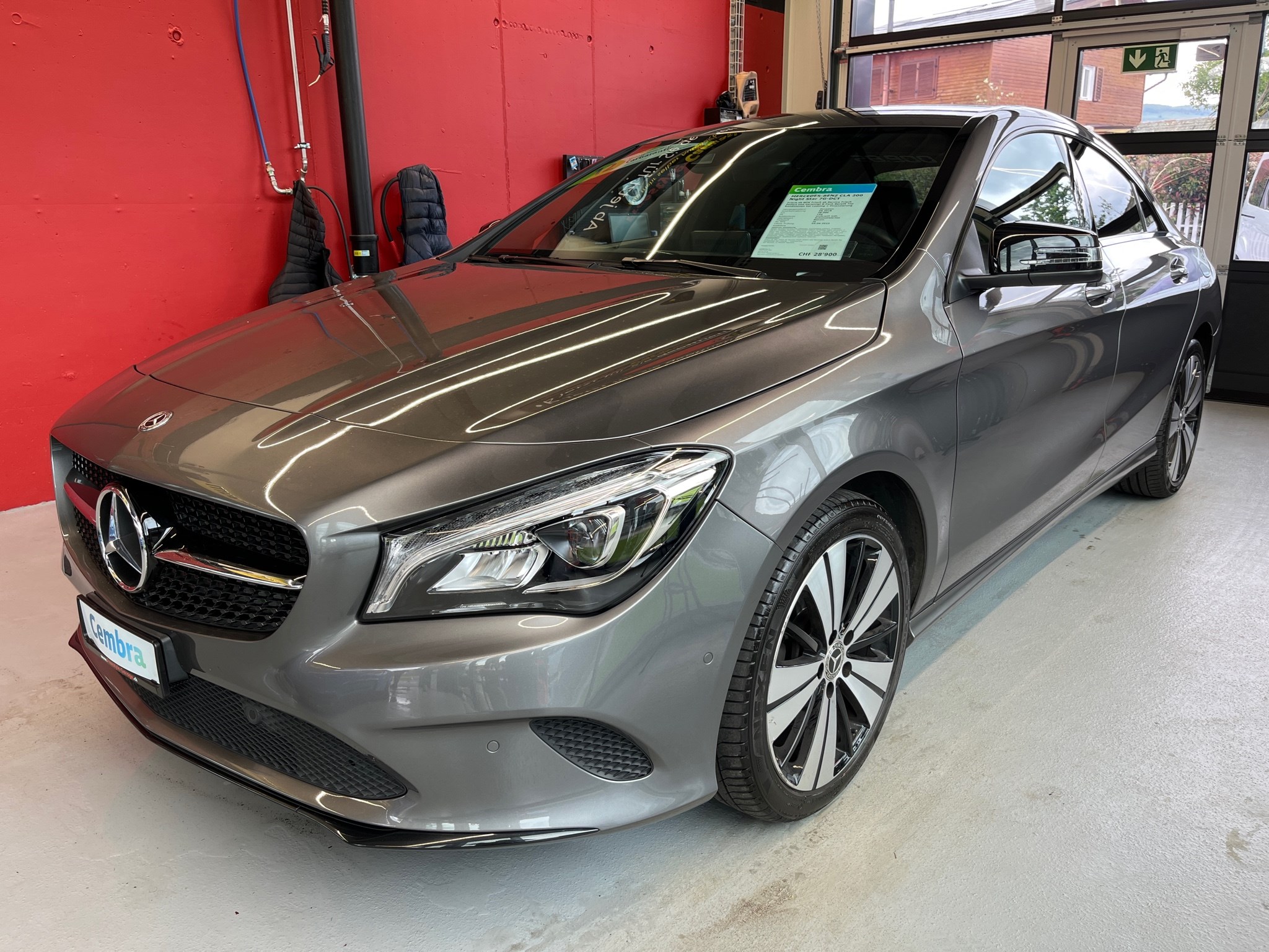 MERCEDES-BENZ CLA 200 Night Star 7G-DCT