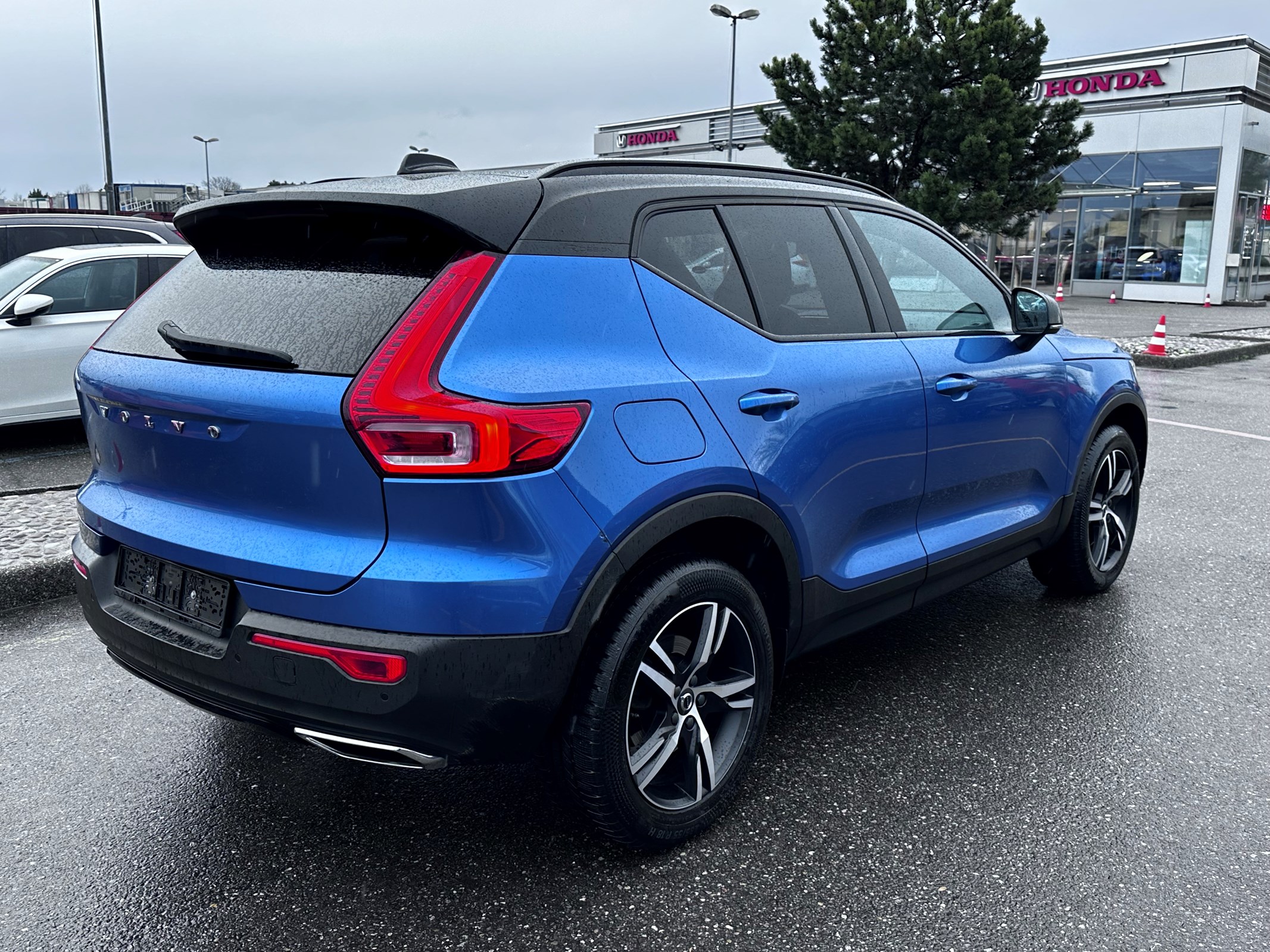 VOLVO XC40 T4 AWD R-Design Geartronic