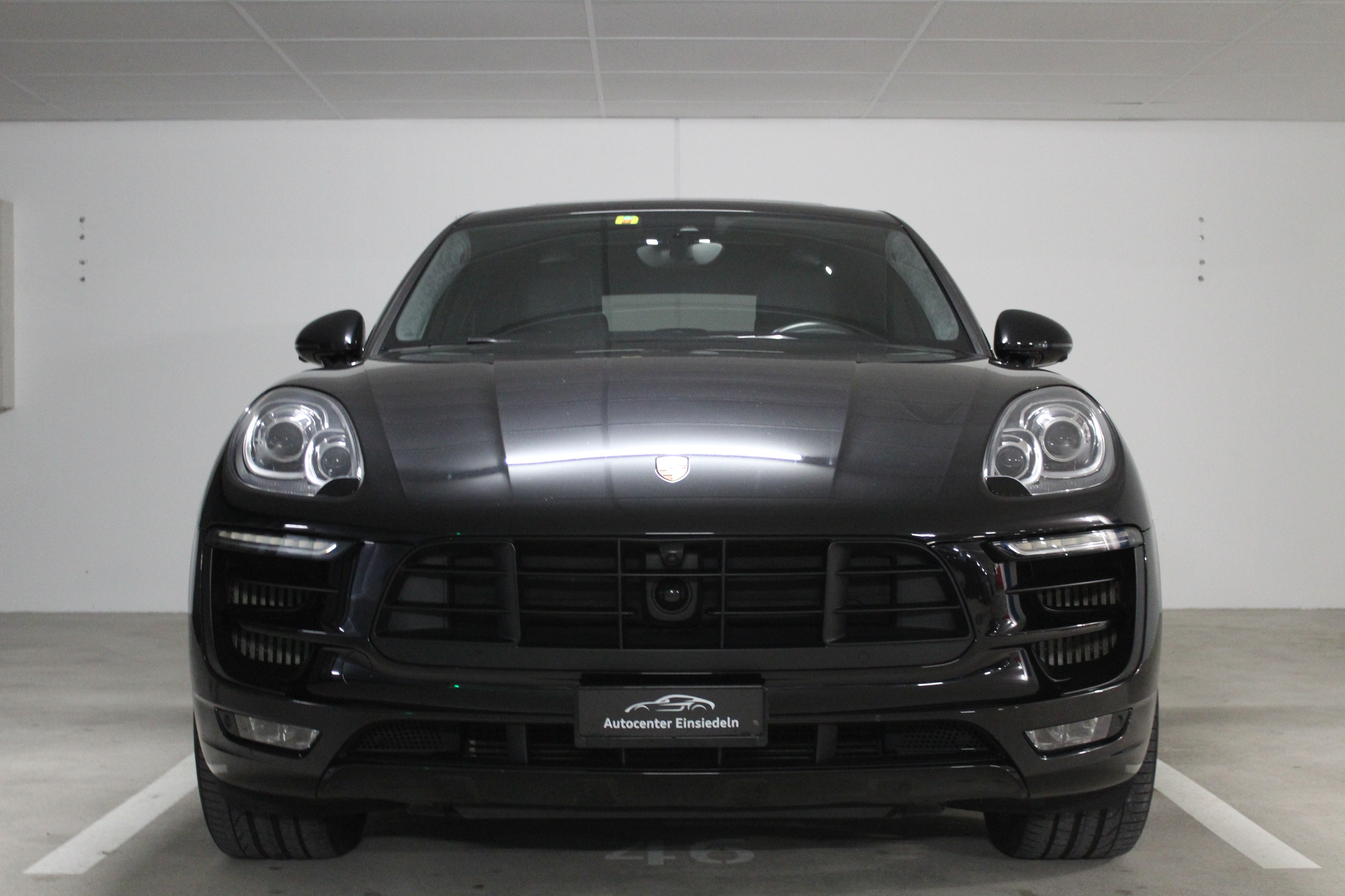 PORSCHE Macan Turbo PDK