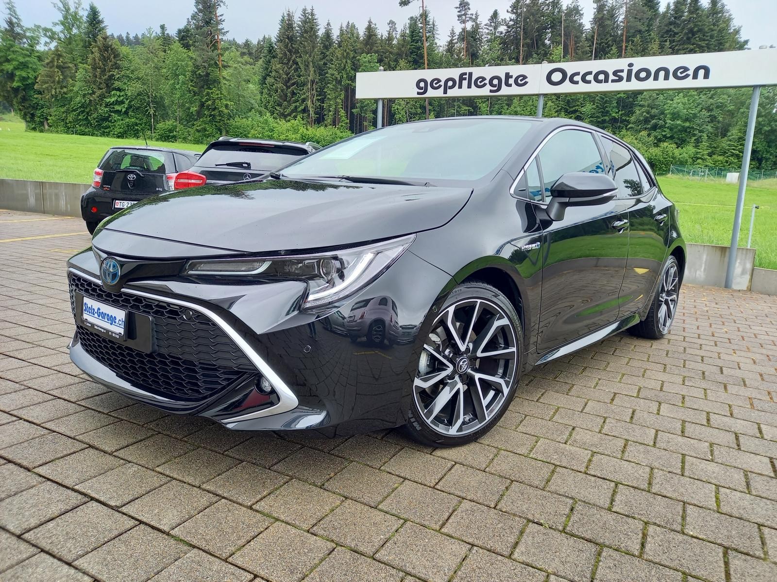 TOYOTA Corolla 2.0 HSD Premium e-CVT