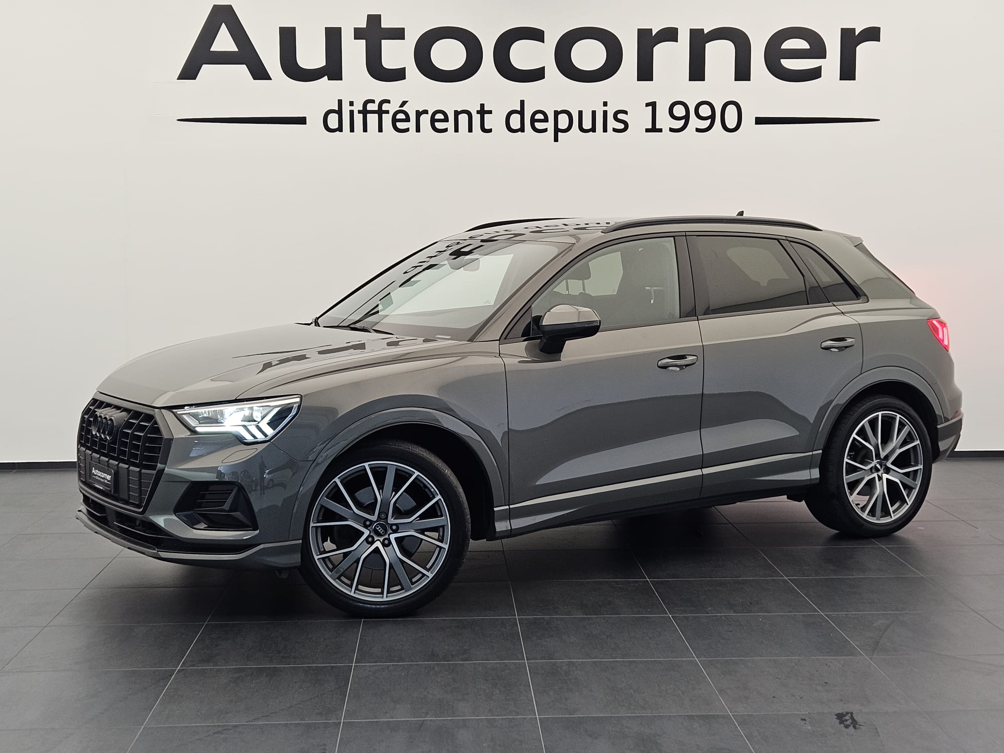 AUDI Q3 40 TFSI advanced quattro S-tronic