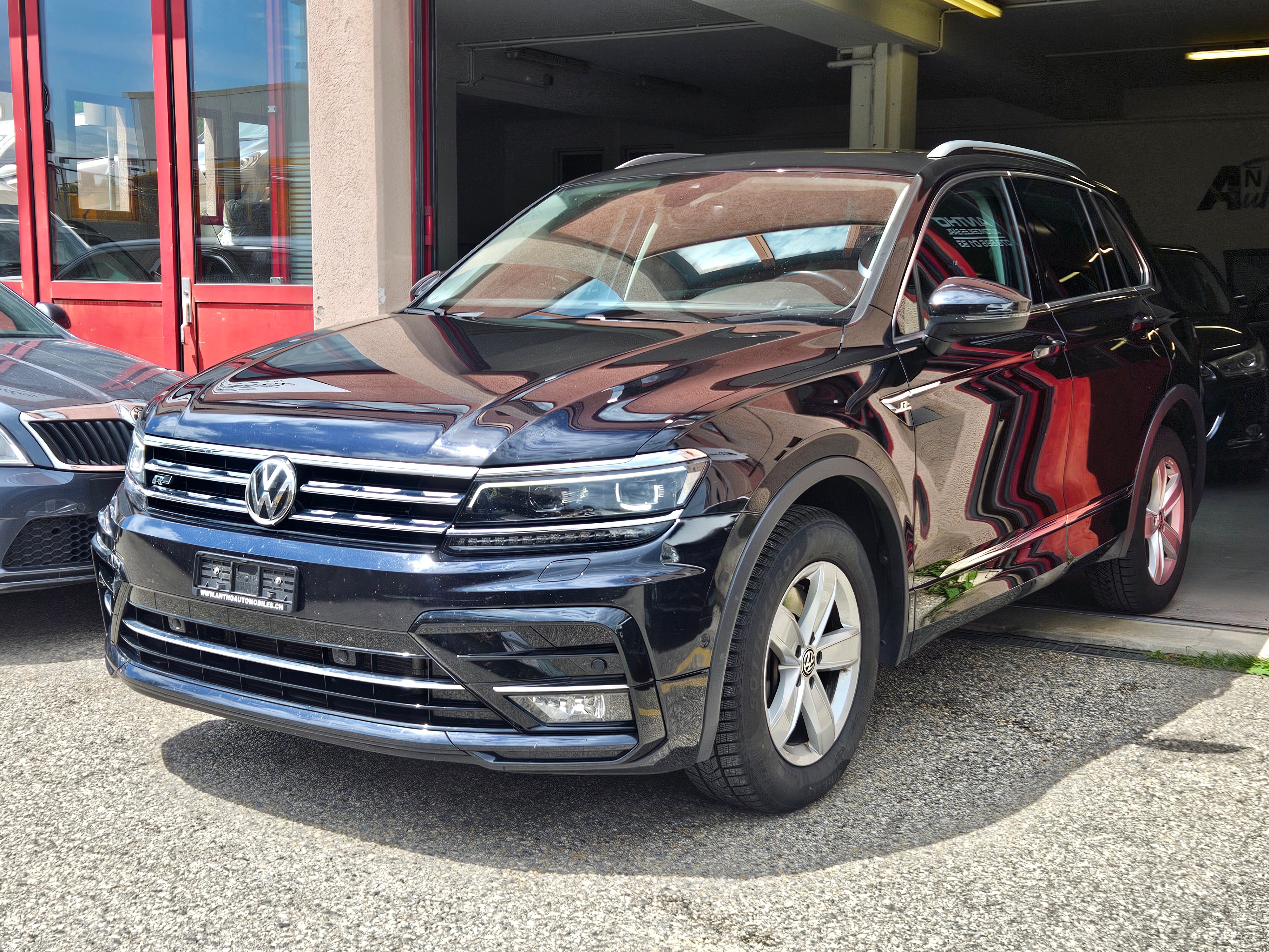 VW Tiguan 2.0TSI Highline 4Motion DSG R-Line