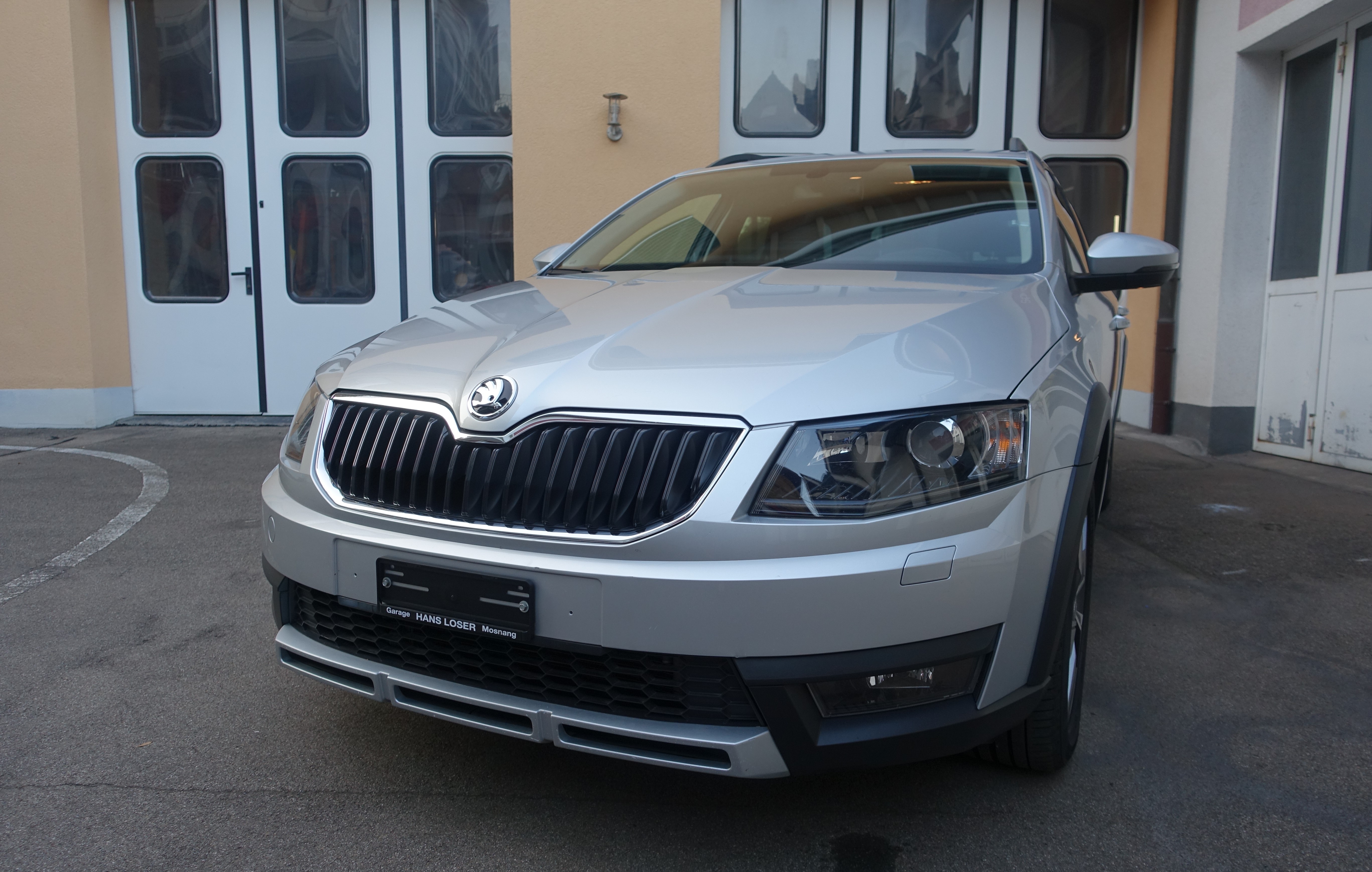 SKODA Octavia Combi 2.0 TDI Scout 4x4 DSG