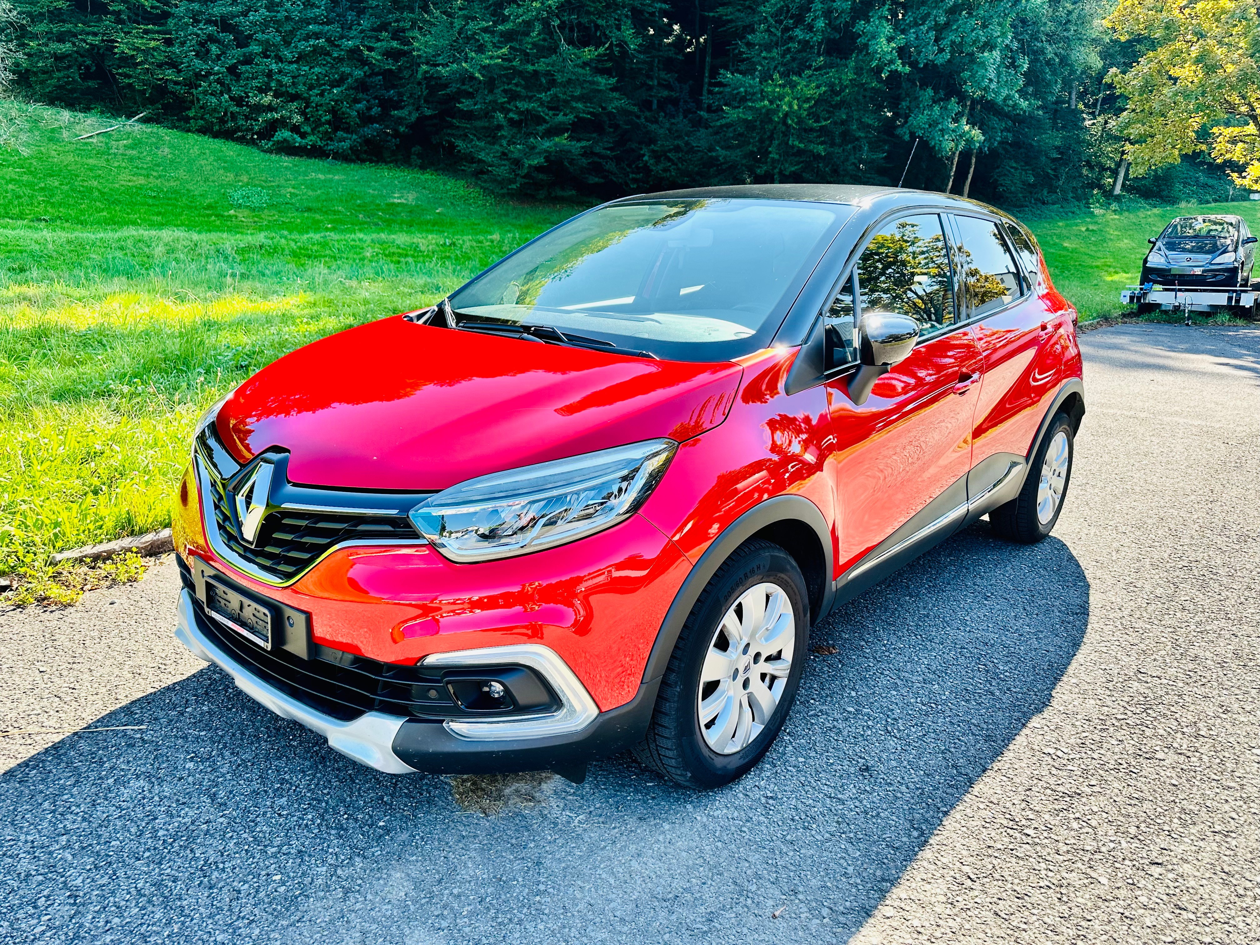 RENAULT Captur 1.2 T 16V 90th Anniversary EDC