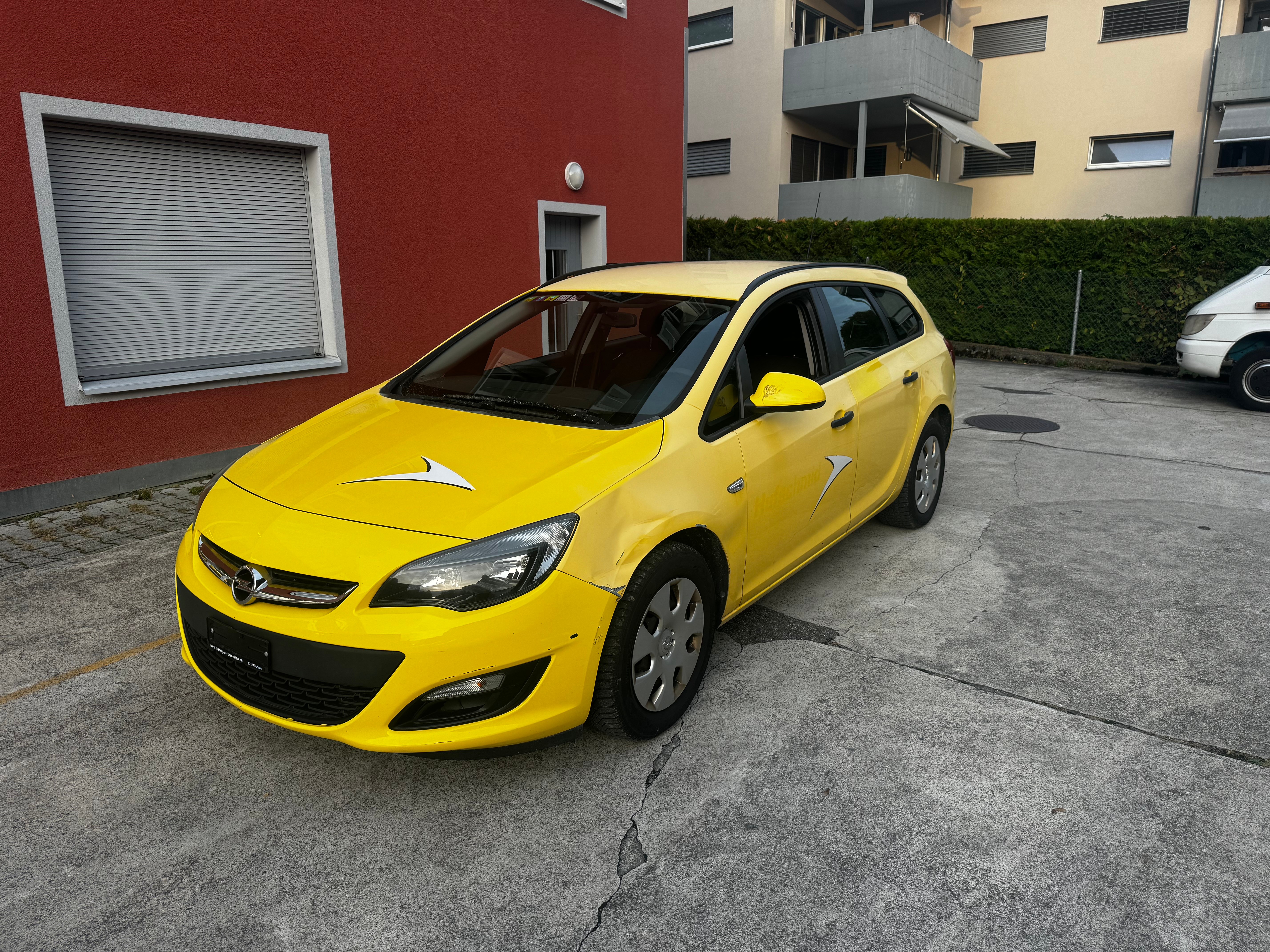 OPEL Astra SportsTourer 1.6i 16V