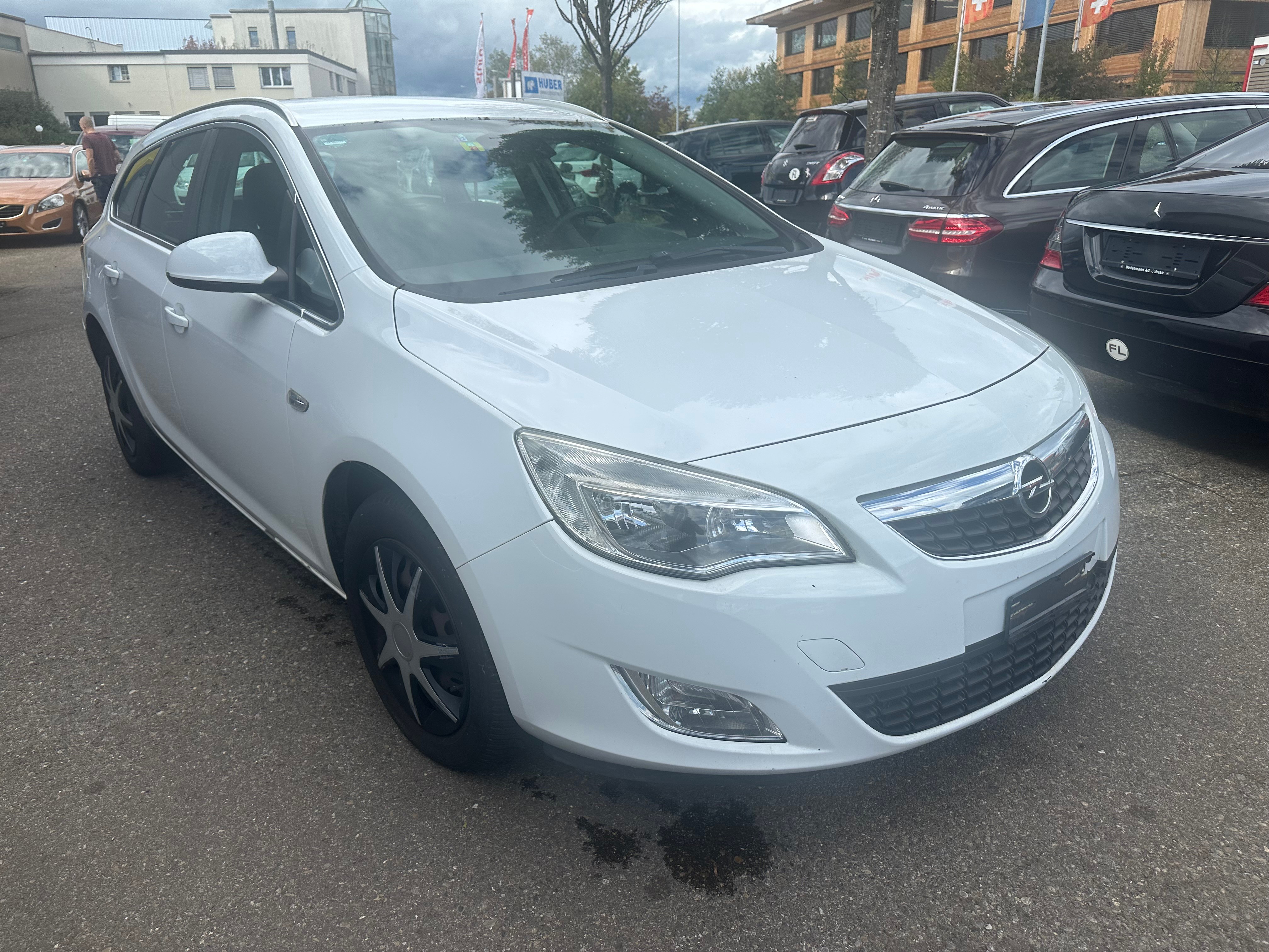 OPEL Astra SportsTourer 2.0 CDTi Sport Automatic