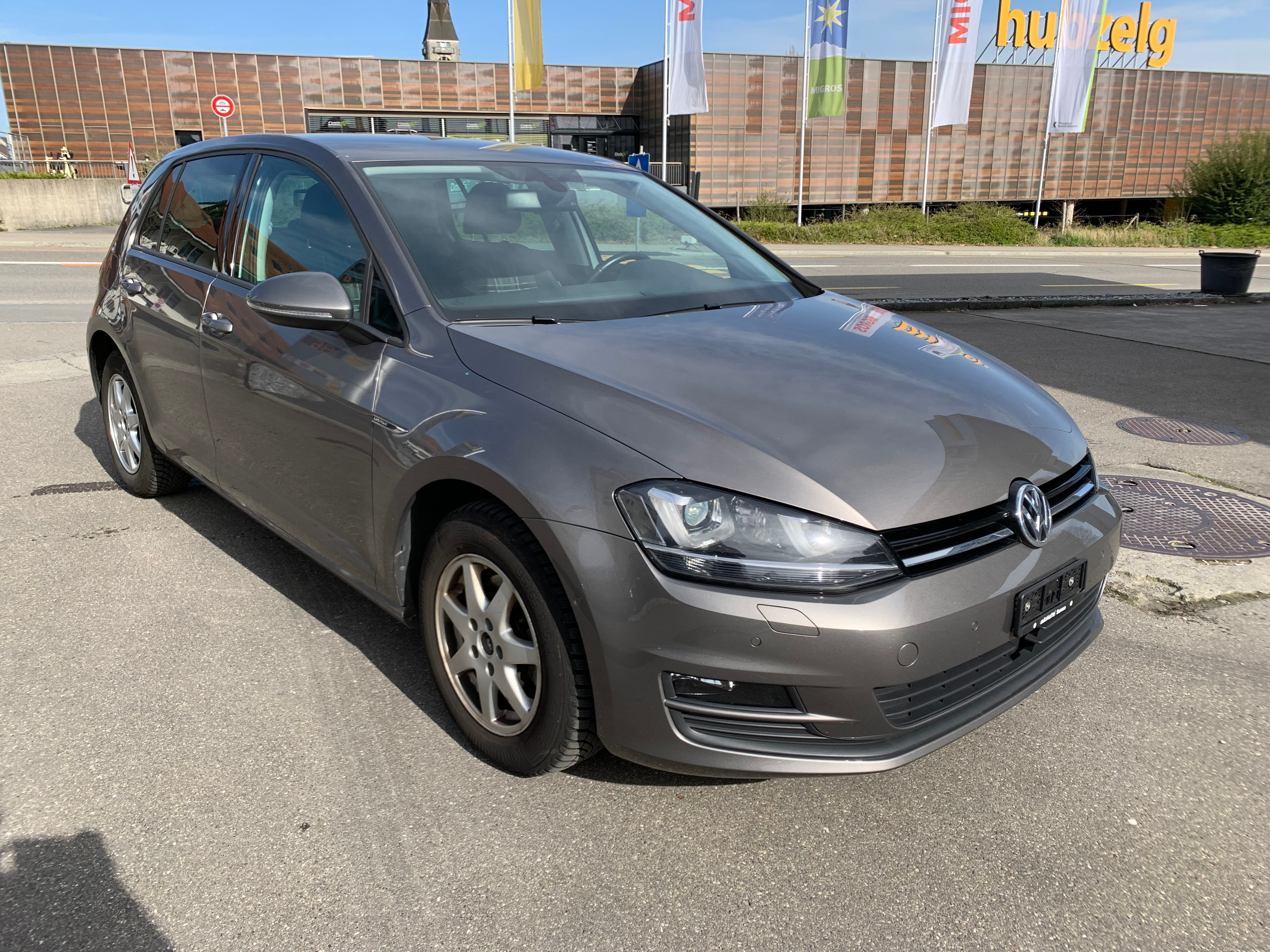 VW Golf 1.6 TDI Lounge 4Motion