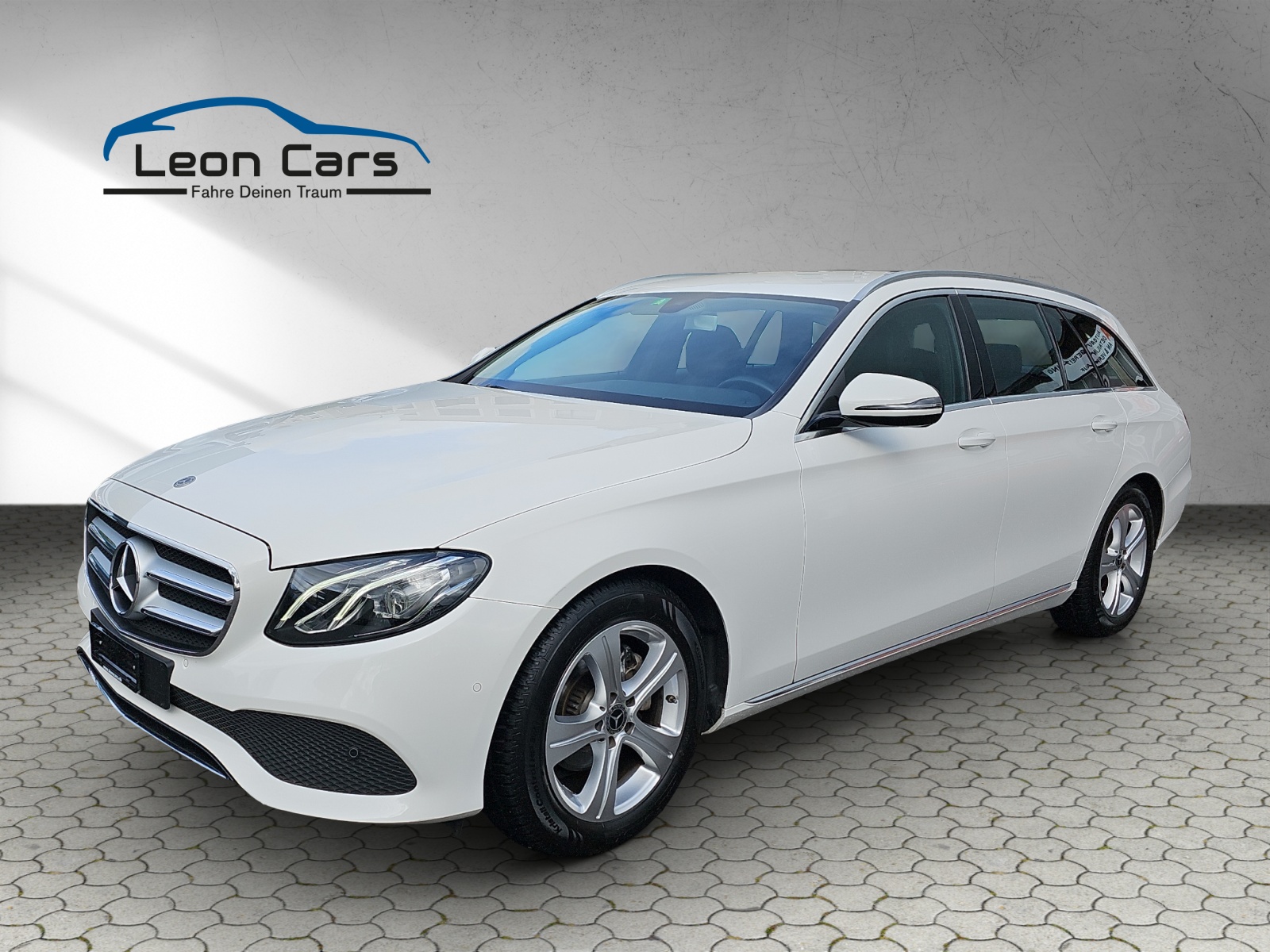 MERCEDES-BENZ E 220 d Avantgarde 9G-Tronic